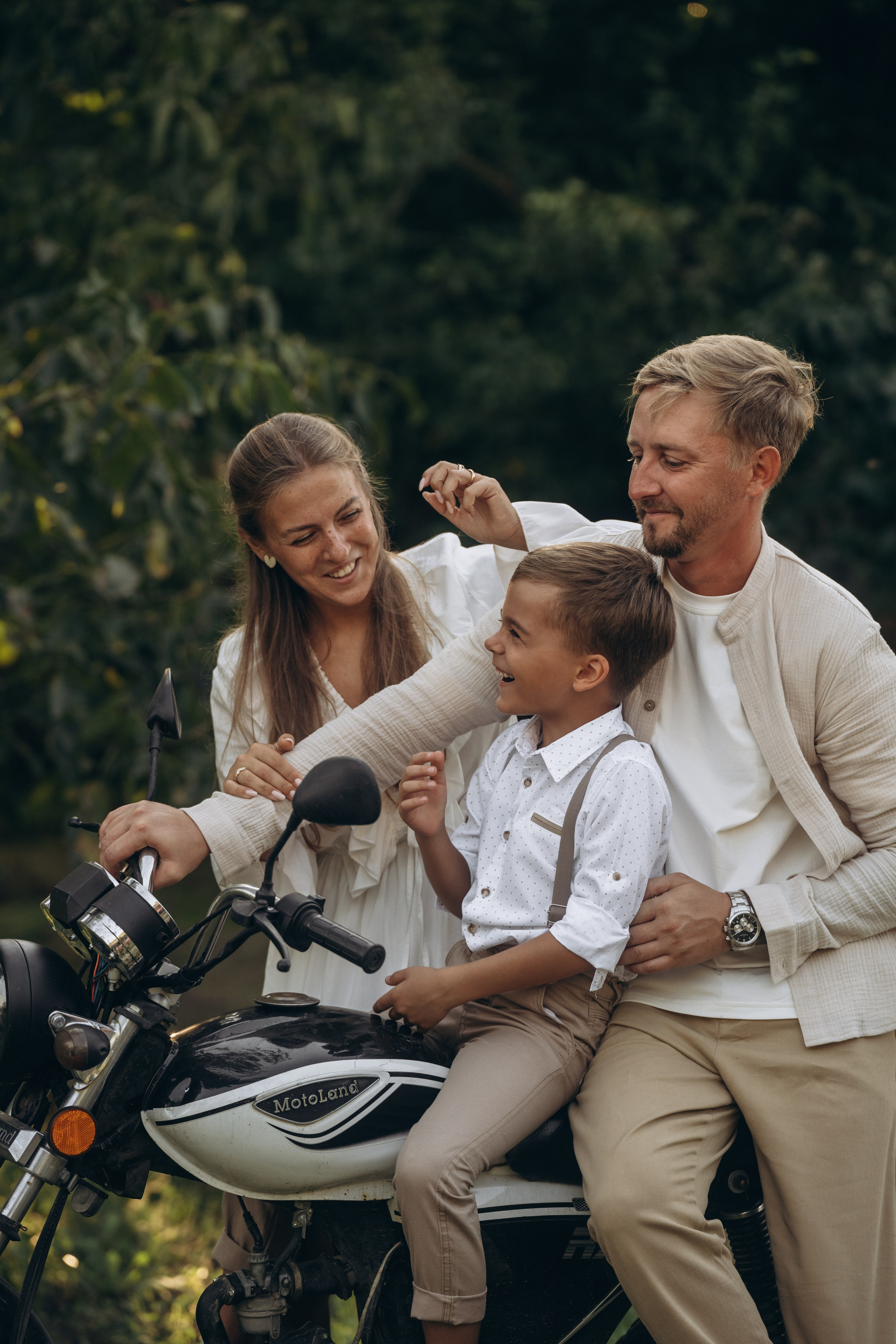 Отзывы фотографа, который проводит фотосессии в Анапе, Геленджике, Абрау-Дюрсо, Новороссийске, Темрюке. Артём и Тата — фотограф Анапа, Темрюк, Геленджик, Абрау-Дюрсо, Новороссийск, Голубицкая, Краснодар