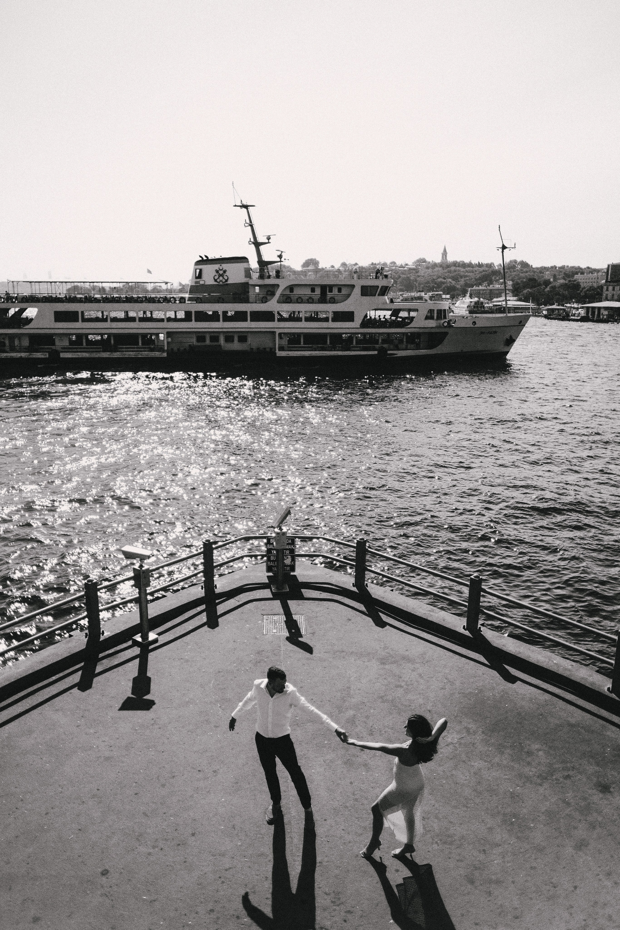 Томас+Турче. About