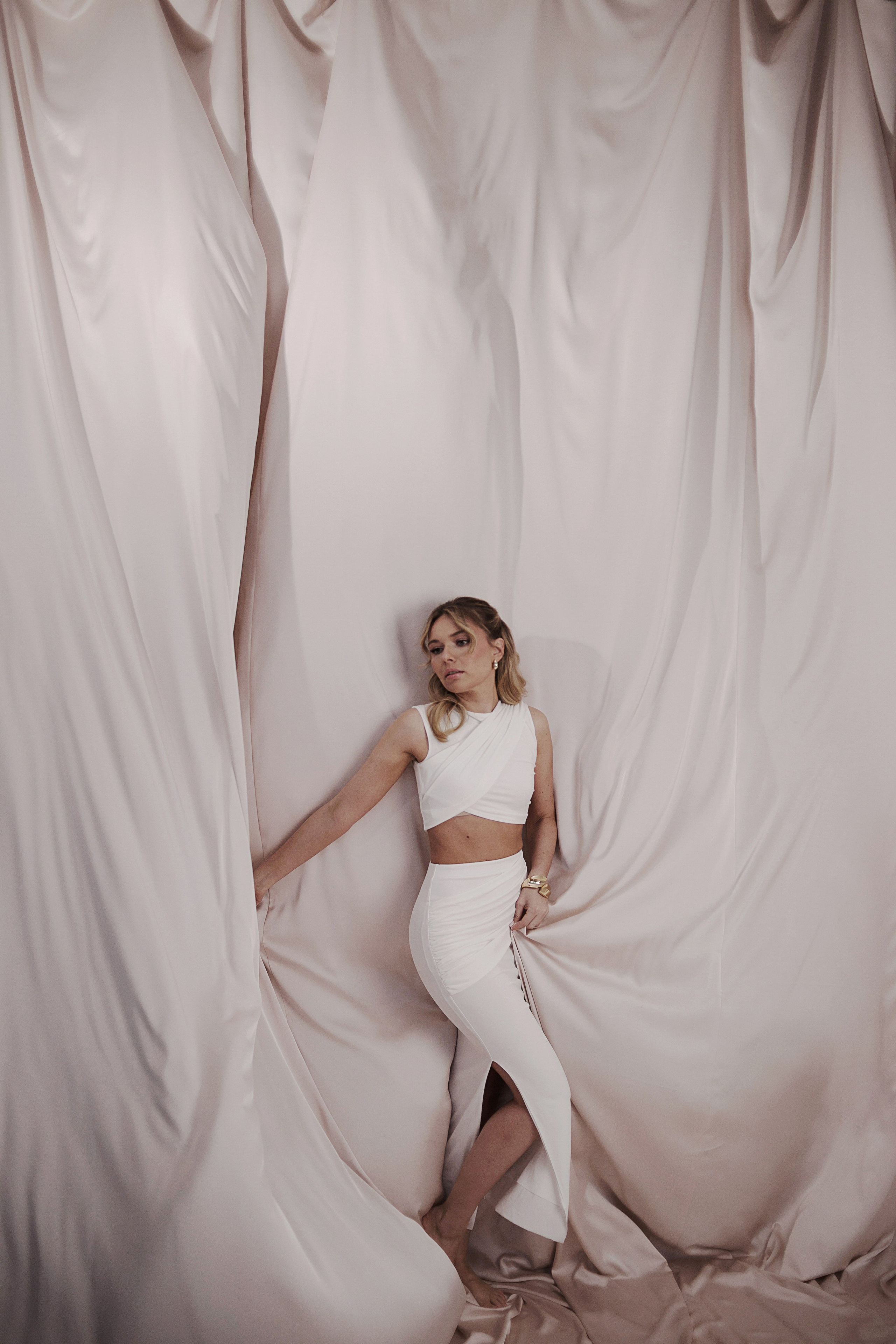 Md: @lovexxxxMuah: @mari.bulatovaOrg: @creative_photodayLoc: @daily_photostudio