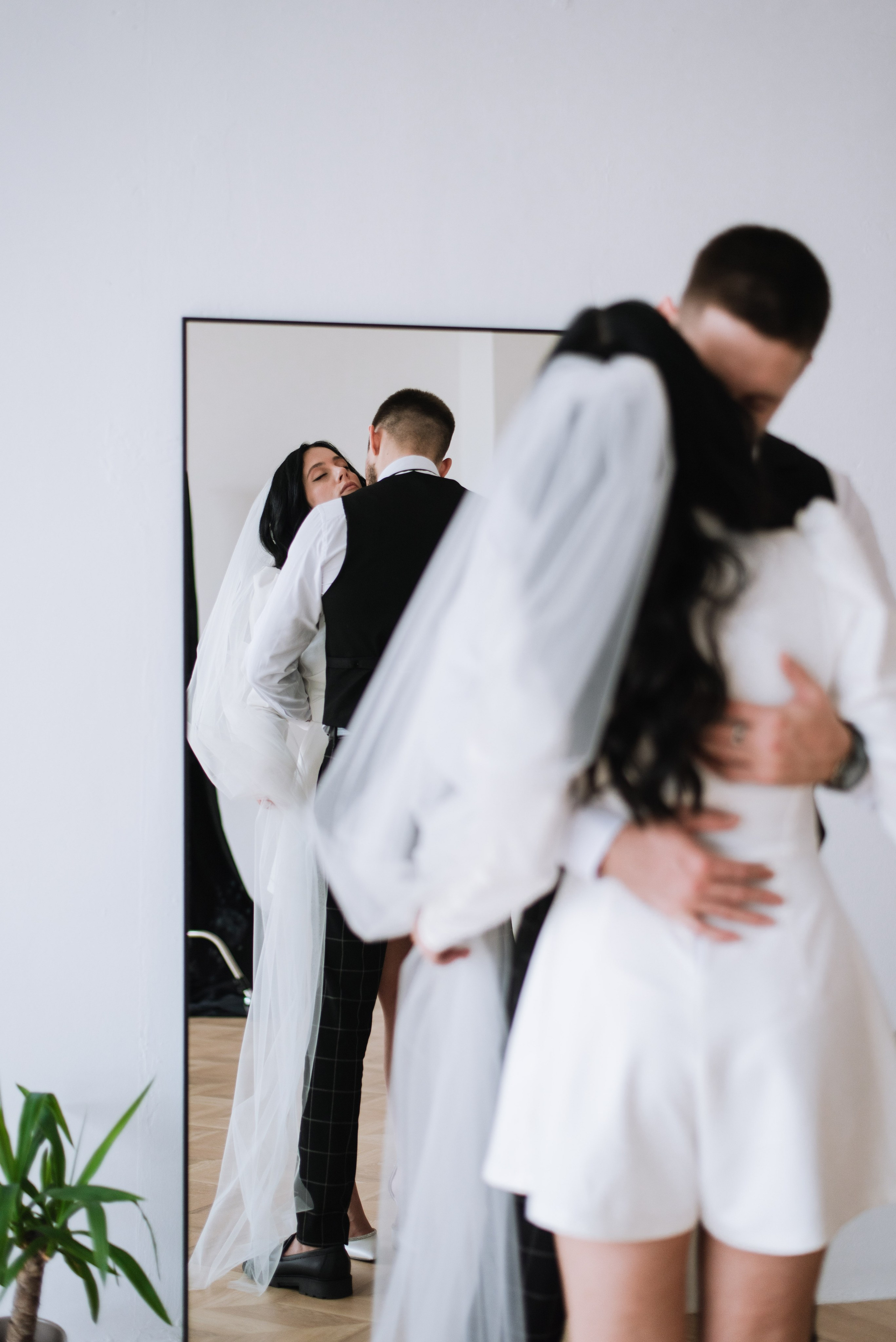 Роман и Яна (минимализм). Свадебный фотограф Анастасия Бударина