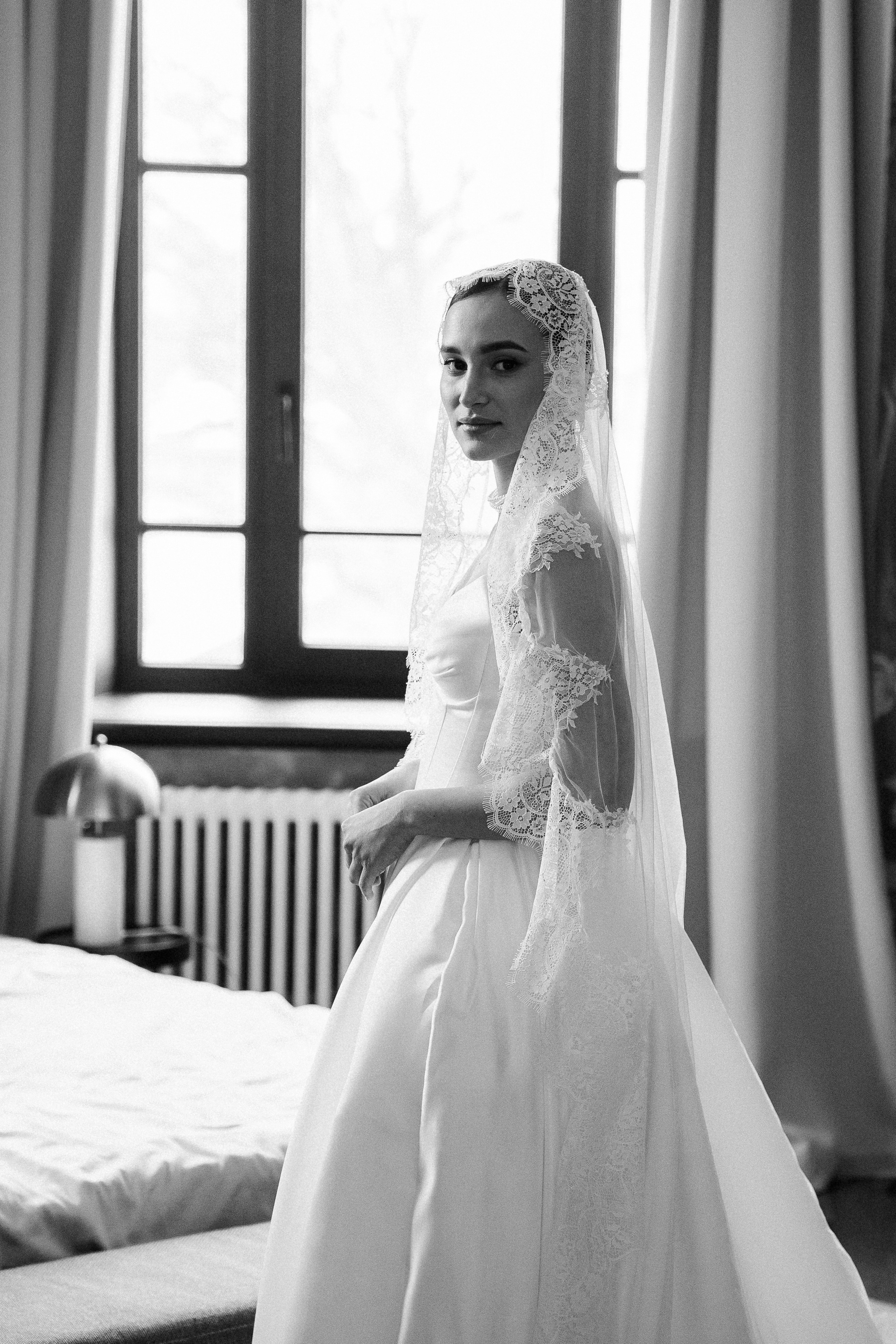 Свадебная фотосессия в Санкт-Петербурге. Утро невесты. особняк Балинского. Федосова Елизавета - свадебный фотограф СПб.