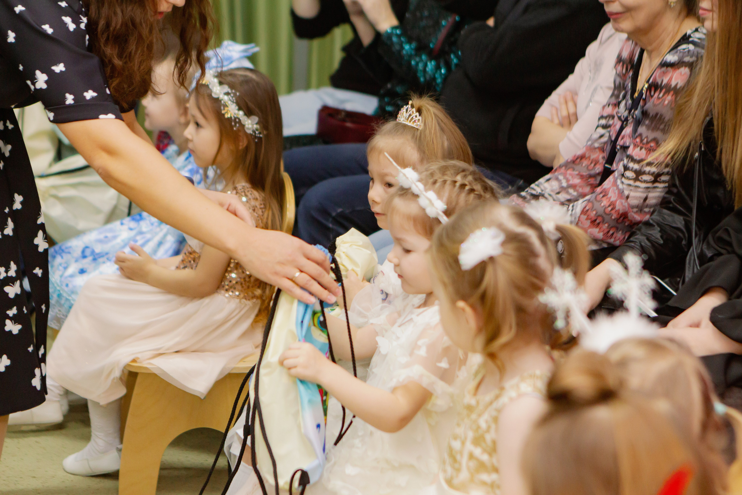 Фотосъёмка новогоднего утренника. Фотограф в Екатеринбурге Пойгина Елена