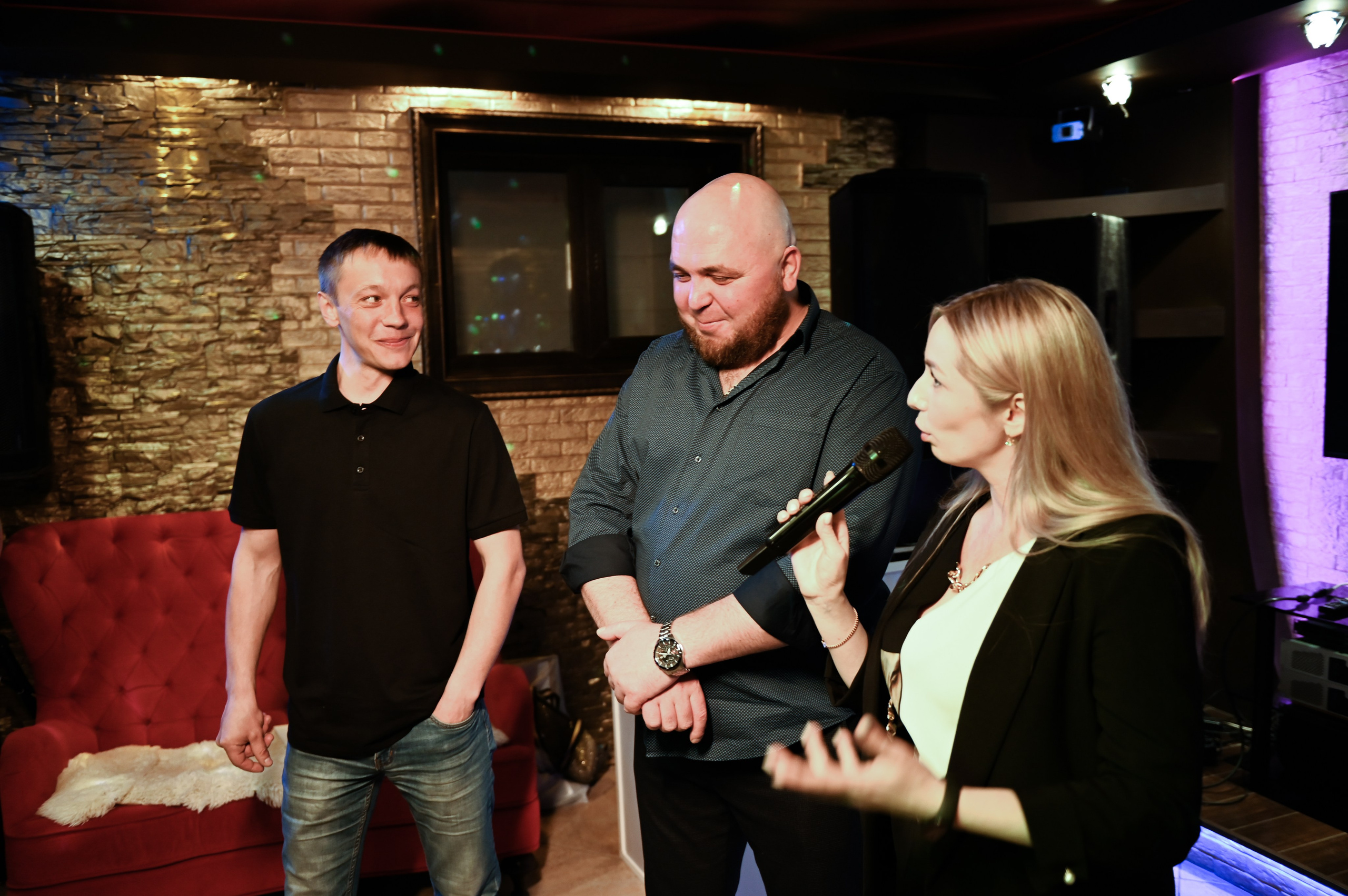 День рождения. Свадебный, семейный, детский, контент фотограф в Омске Максим Ильин