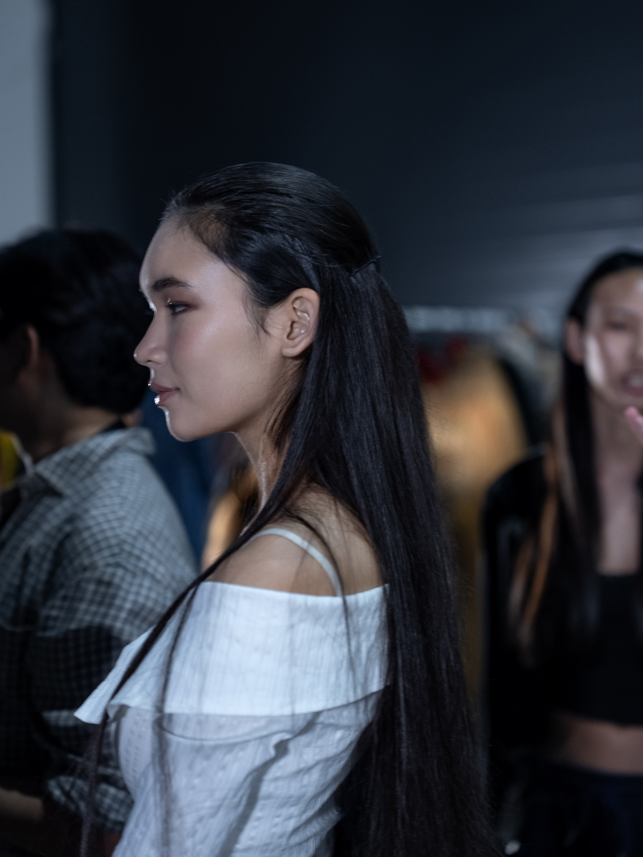 Visa Fashion Week Almaty Pre-Fall 2026 April Backstage Day 2. Сайт Алматинского НЮ АРТ, будуар и фэшн фотографа Дениса Карпенко