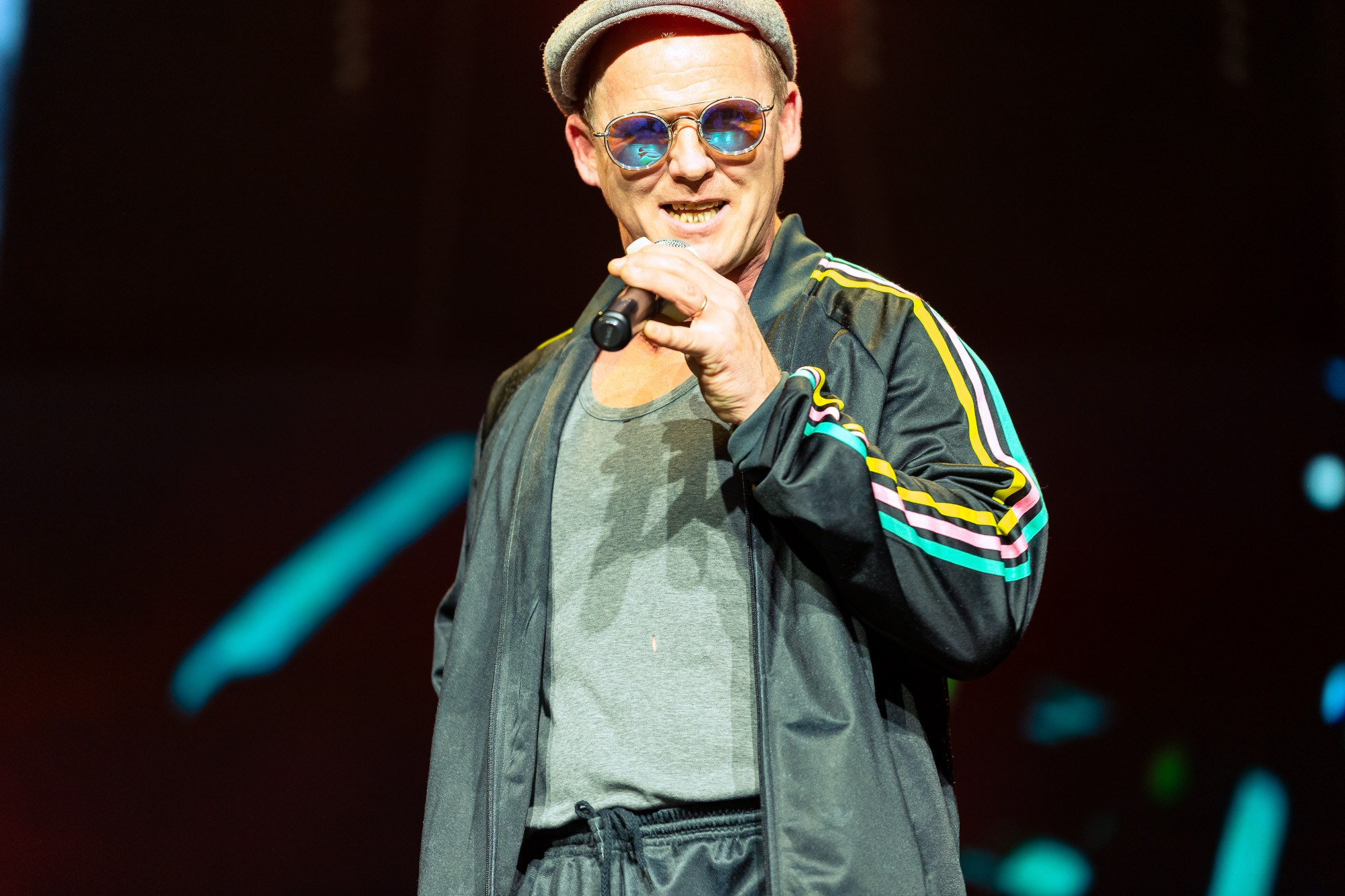 Концерт в Доме культуры. Андрей Кровлин — фотограф в Славянке