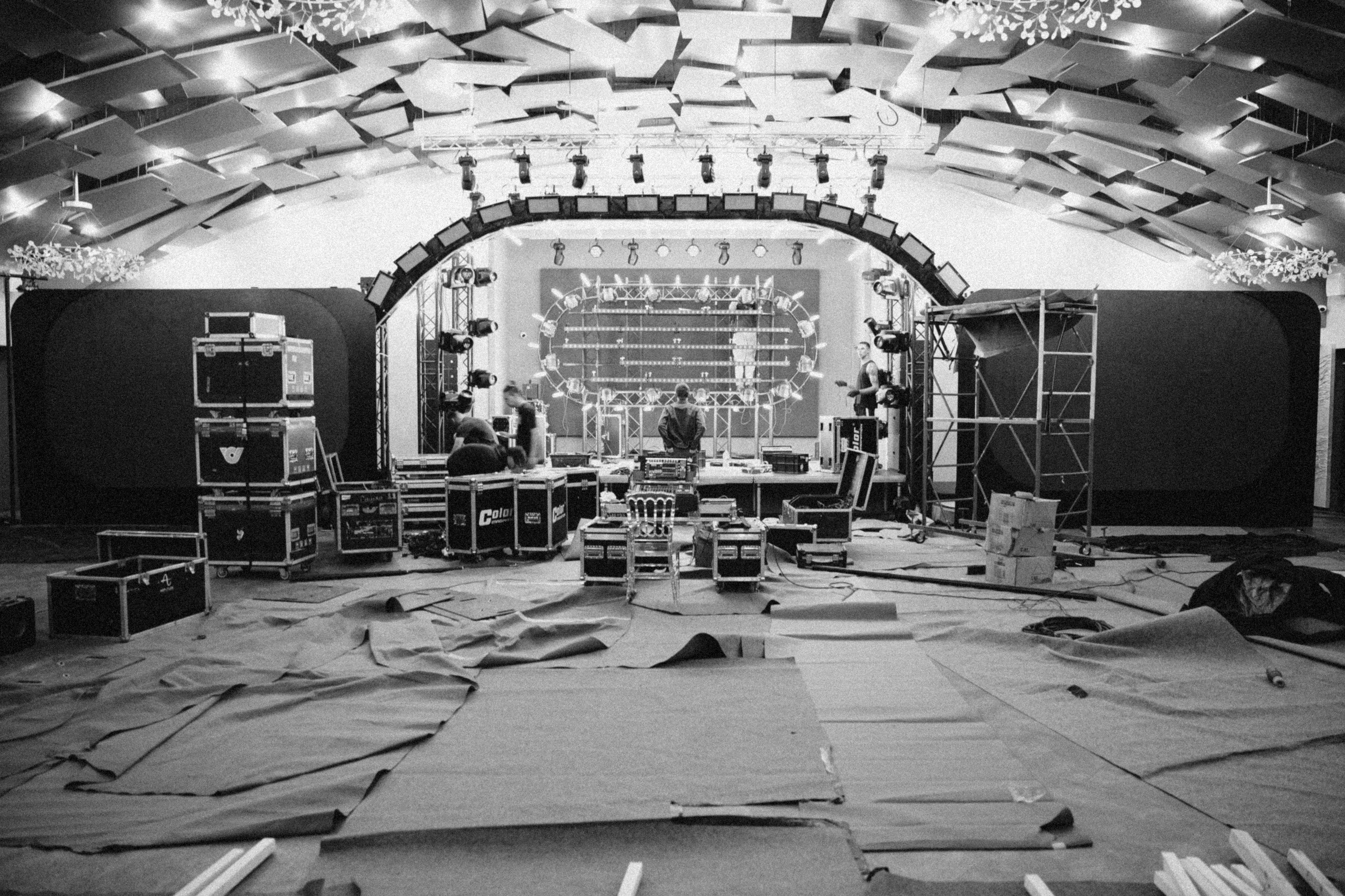 Бэки монтаж