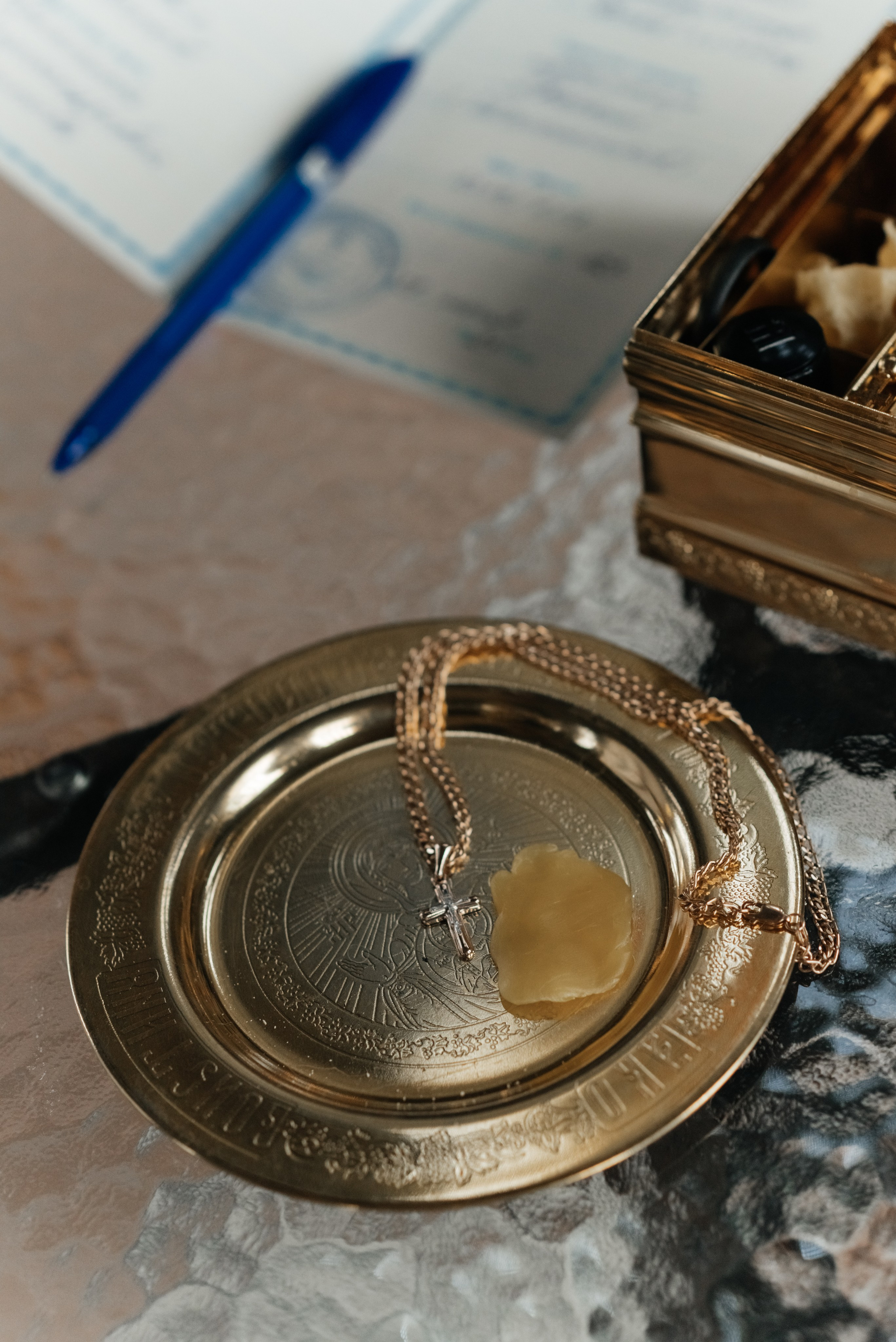 Таинство крещения Артёма. Фотограф Елена Кучук