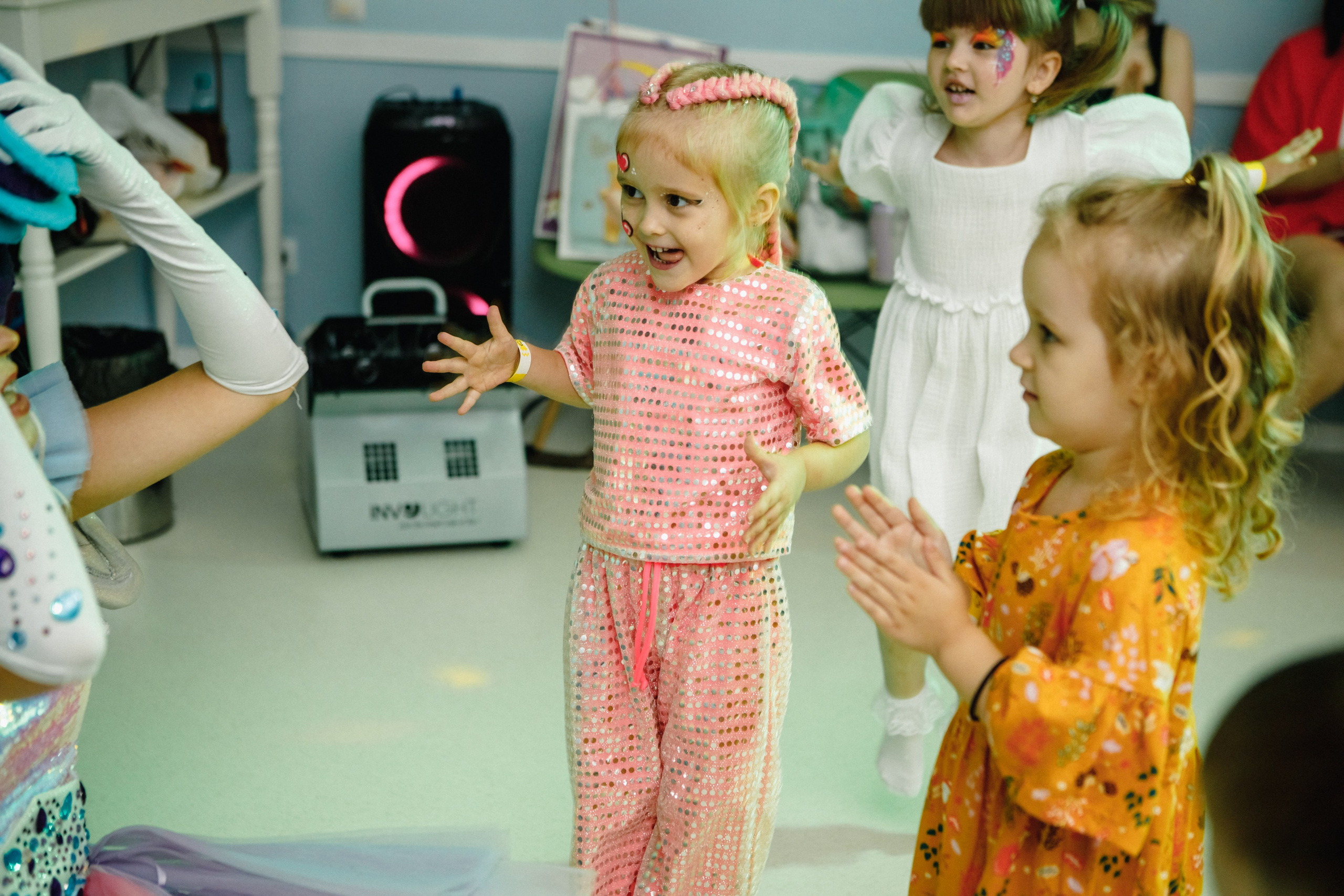 Лиза, 4 года. Краски детства. Фотографы в городе Волгограде — Людмила Агеева и Алексей Околелов