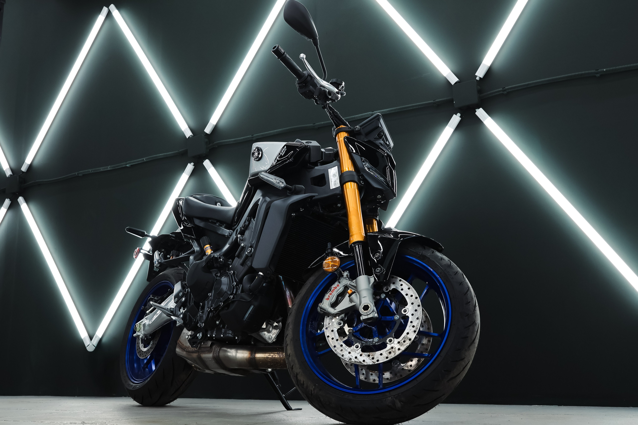 Yamaha. NK