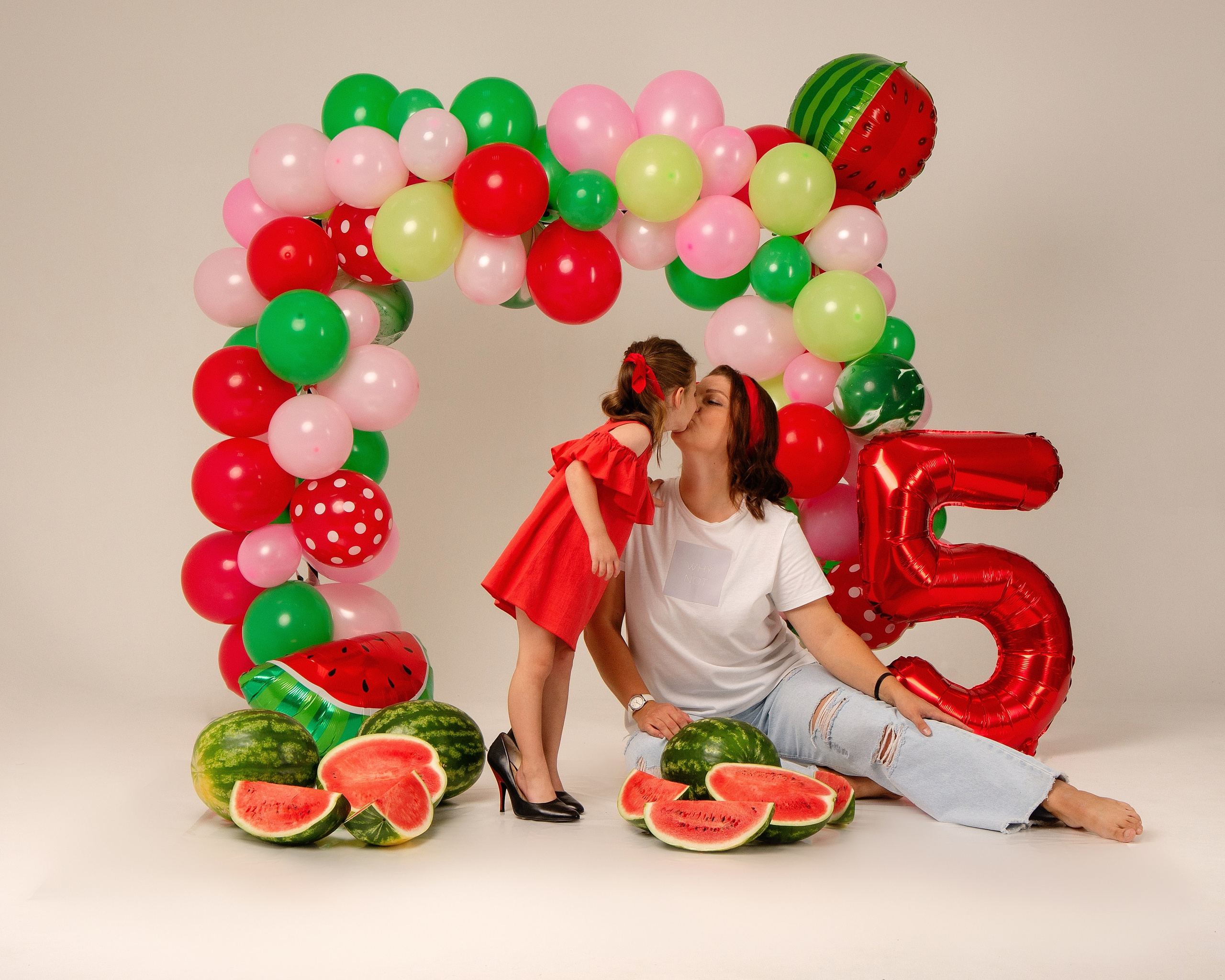 Диана и арбузы. Фотограф беременности в Екатеринбурге Илона Филатьева