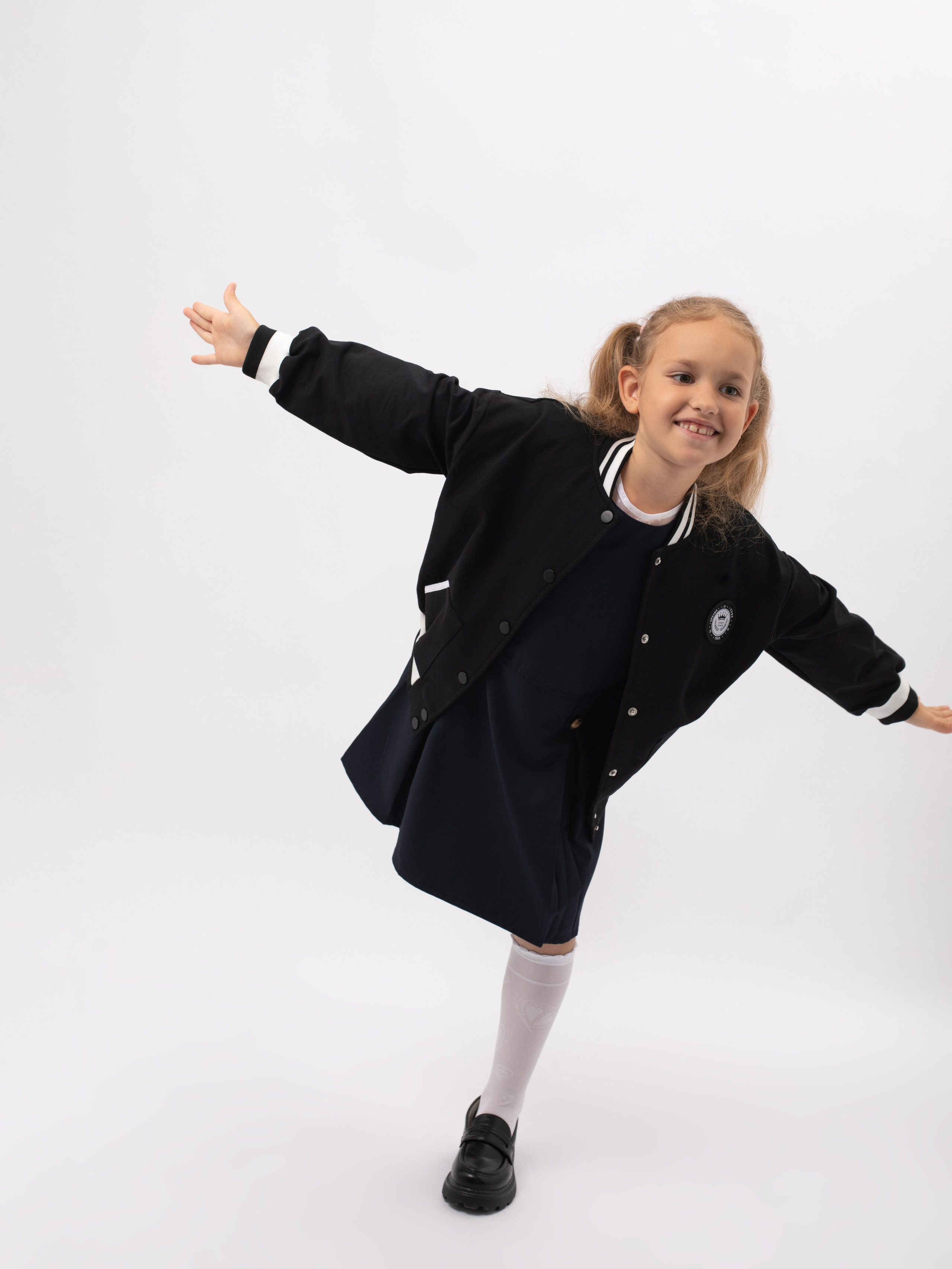 Школьная одежда. Фотостудия предметной и модельной съёмки для маркетплейсов