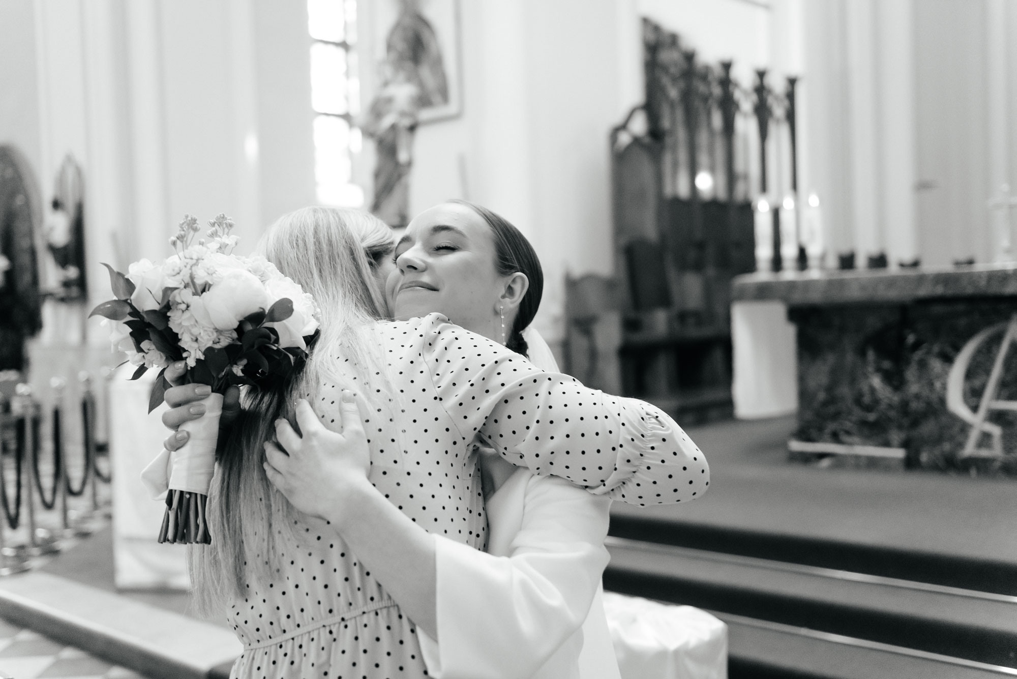Wedding in the Catholic Cathedral. Свадебный и репортажный фотограф