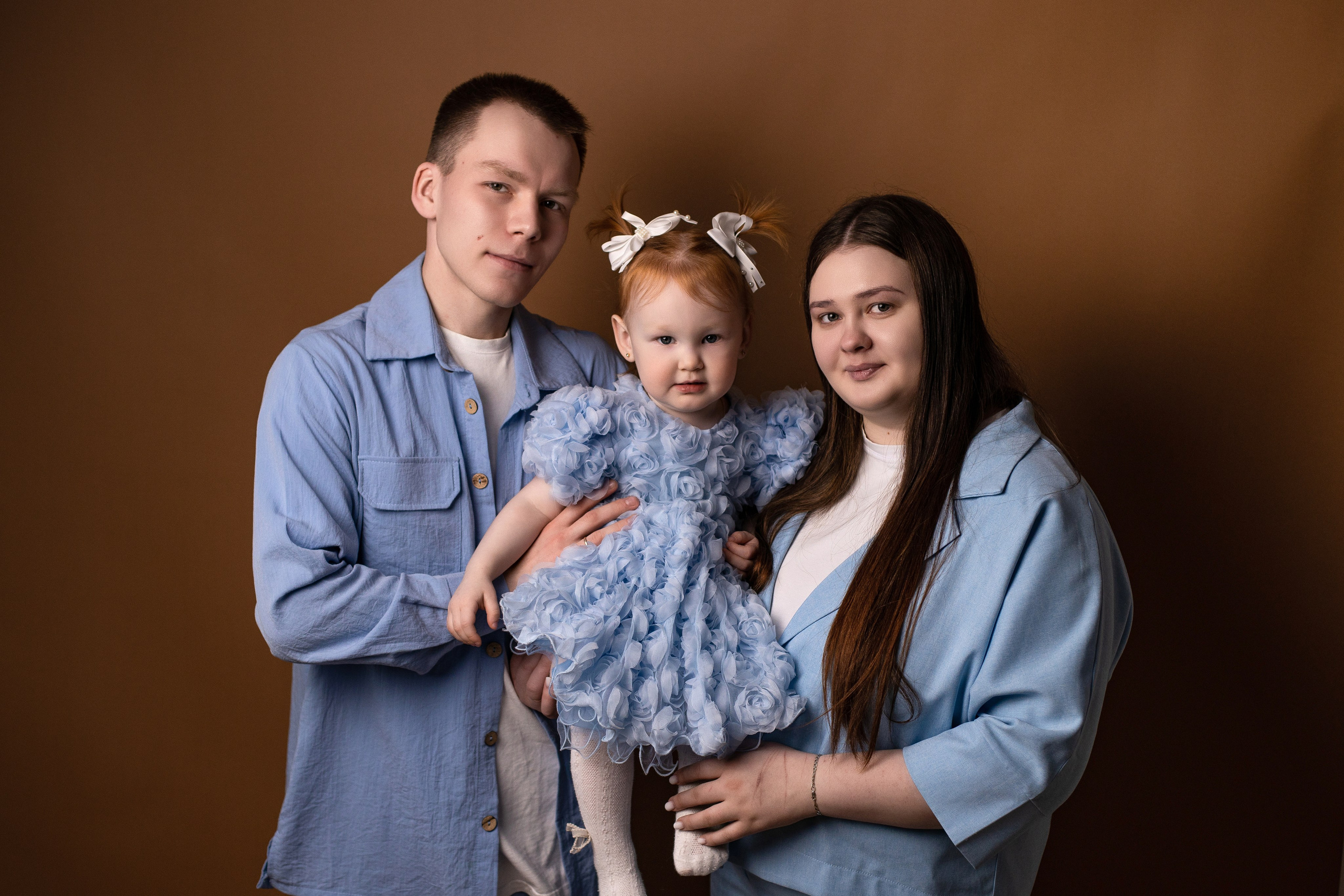 Съёмка с родителями. Фотограф новорожденных в Воткинске Илона Урванцева