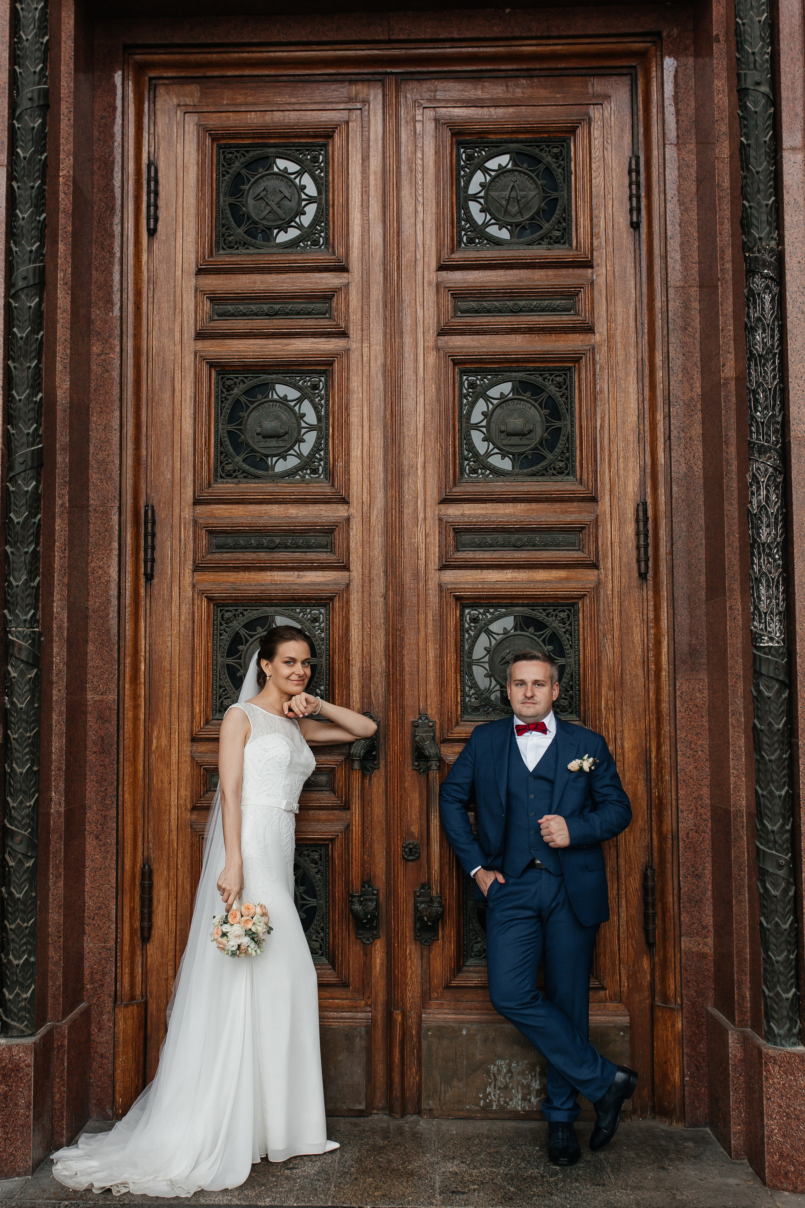 Свадебная фотосессия Movenpick. Фотосессия у МГУ. Фото Радости. Свадебный и семейный фотограф в Москве Юлия Самойлова