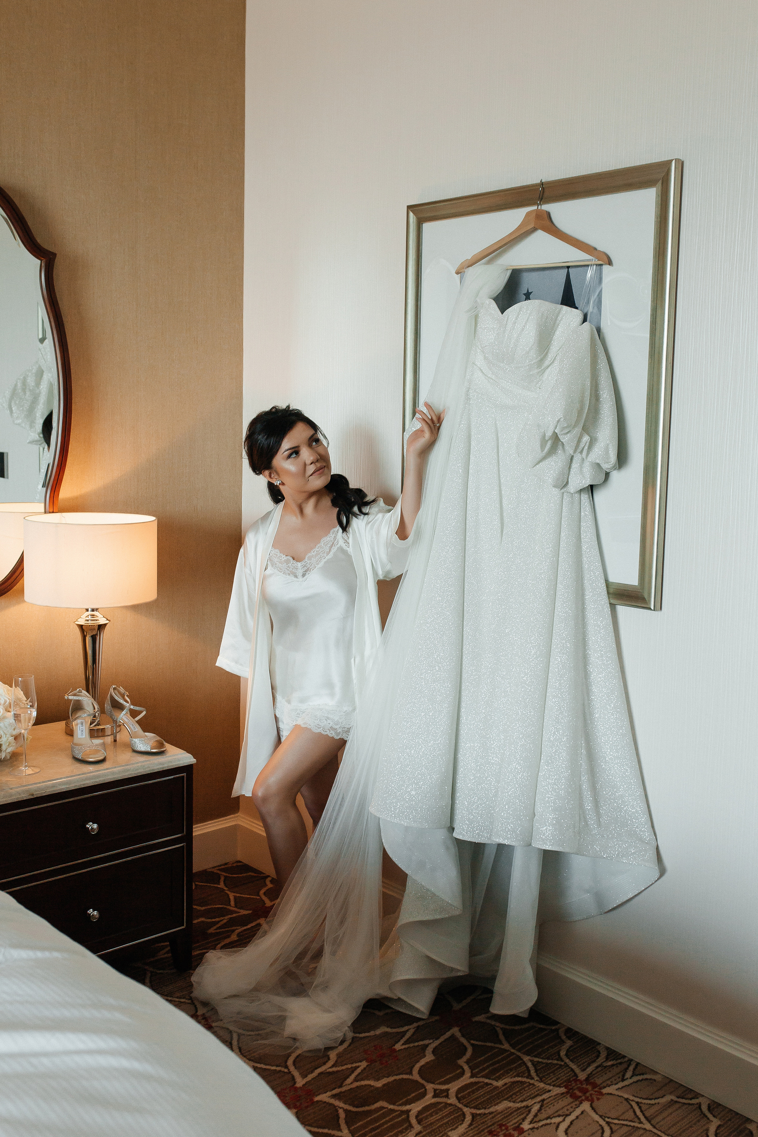 Свадебная фотосессия в отеле Lotte. Фото Радости. Свадебный и семейный фотограф в Москве Юлия Самойлова