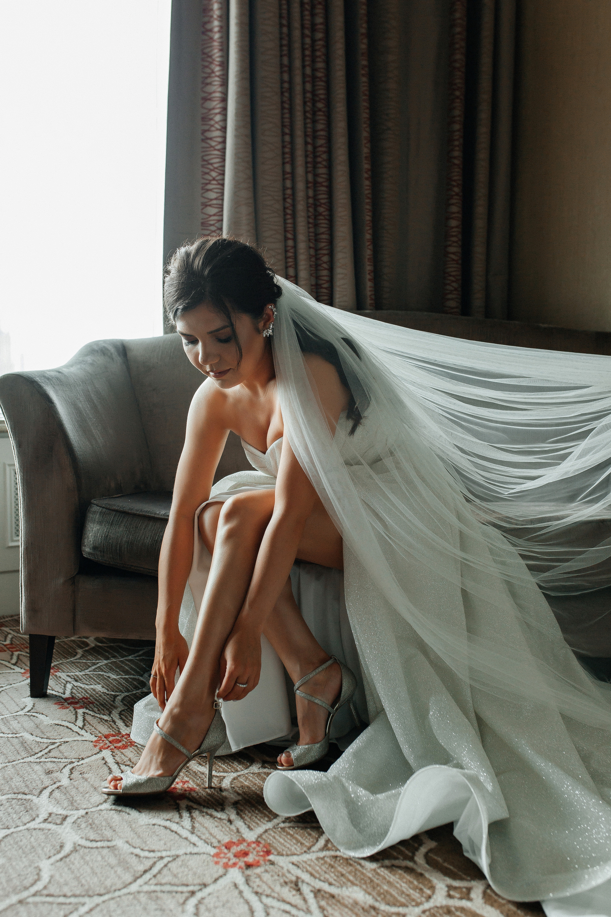 Свадебная фотосессия в отеле Lotte. Фото Радости. Свадебный и семейный фотограф в Москве Юлия Самойлова