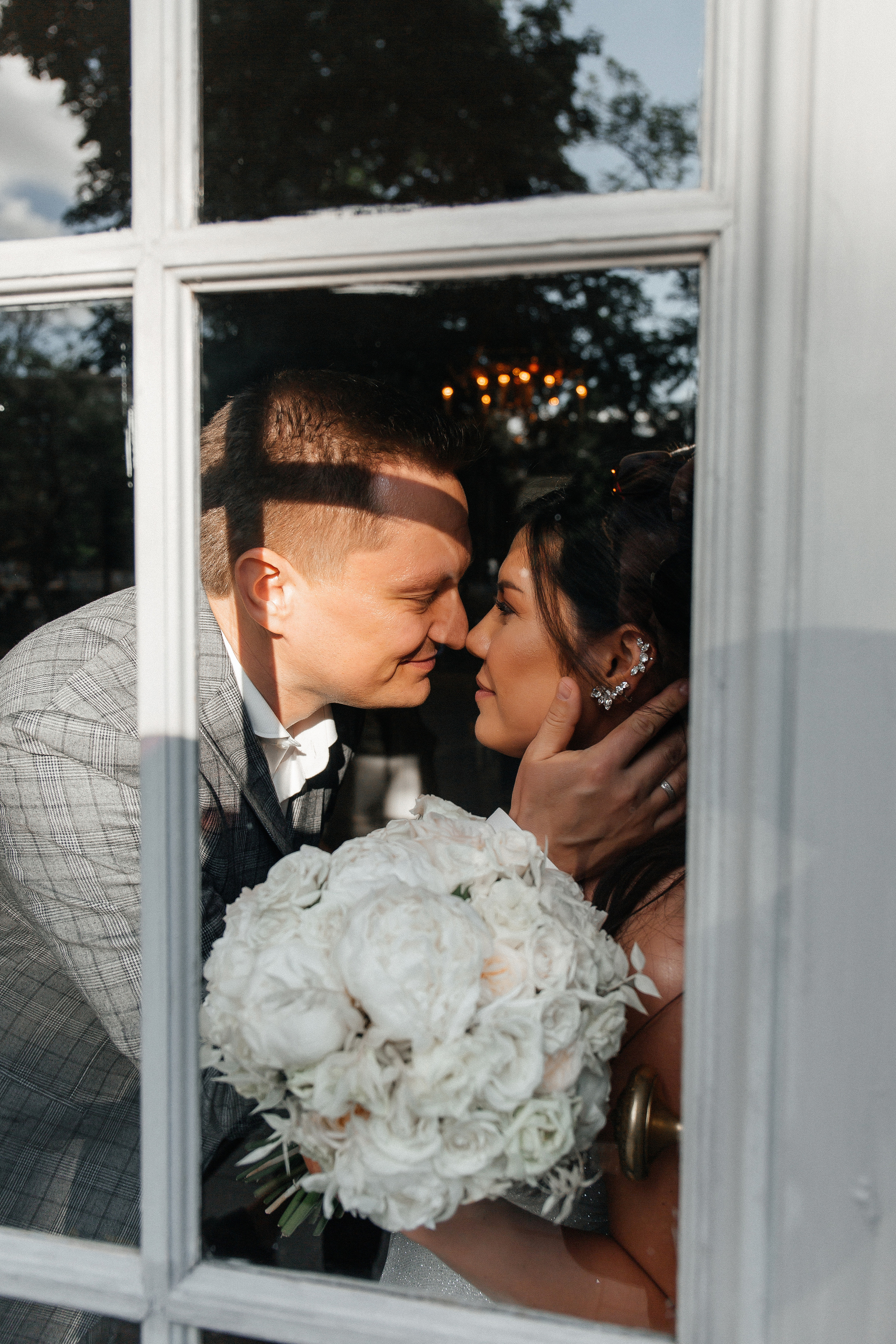 Свадебная фотосессия в отеле Lotte. Фото Радости. Свадебный и семейный фотограф в Москве Юлия Самойлова