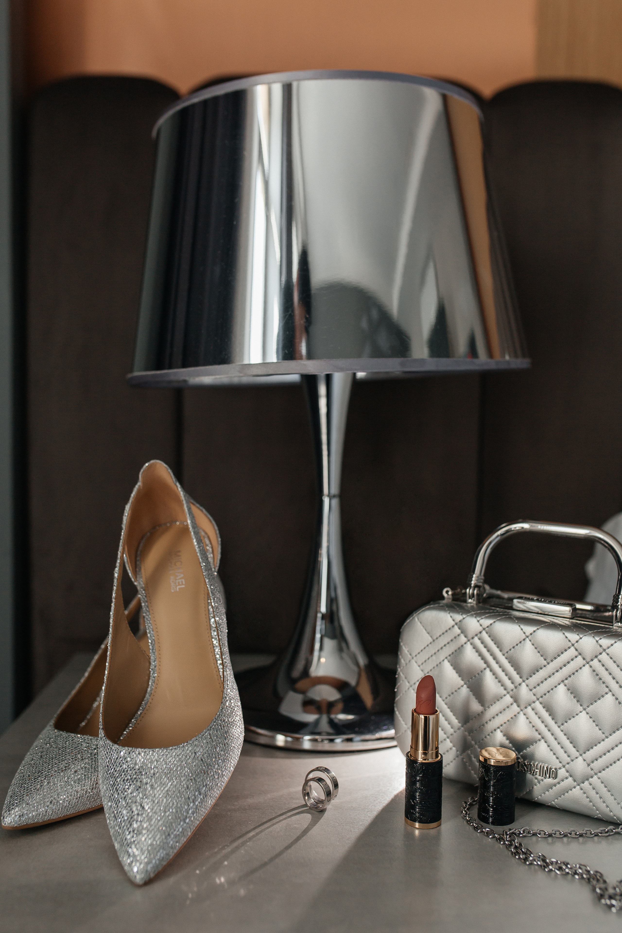 Свадебная фотосессия Hartwell Hotel. Роспись в ресторане Карлсон. Фото Радости. Свадебный и семейный фотограф в Москве Юлия Самойлова