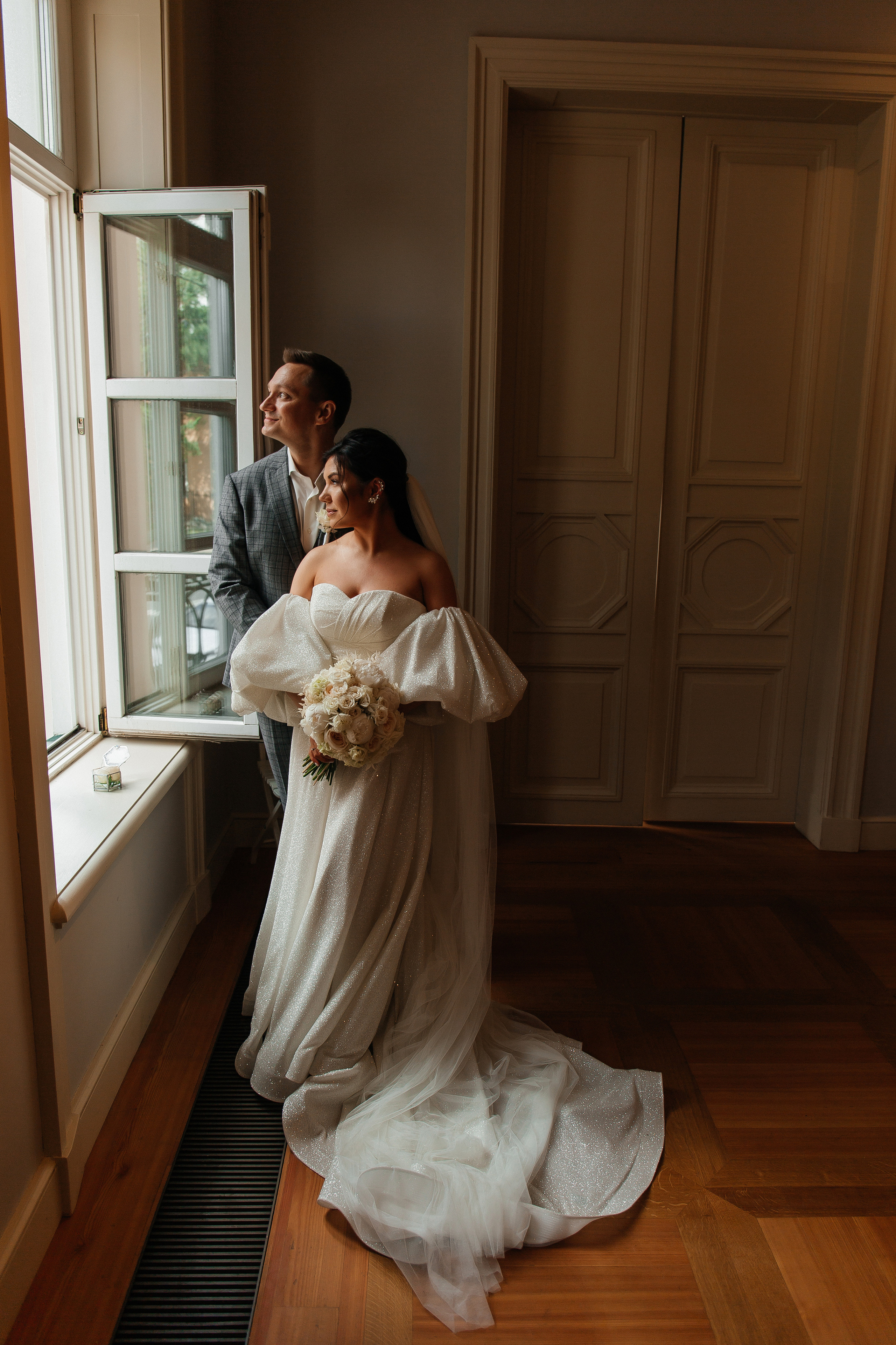 Свадебная фотосессия в отеле Lotte. Фото Радости. Свадебный и семейный фотограф в Москве Юлия Самойлова