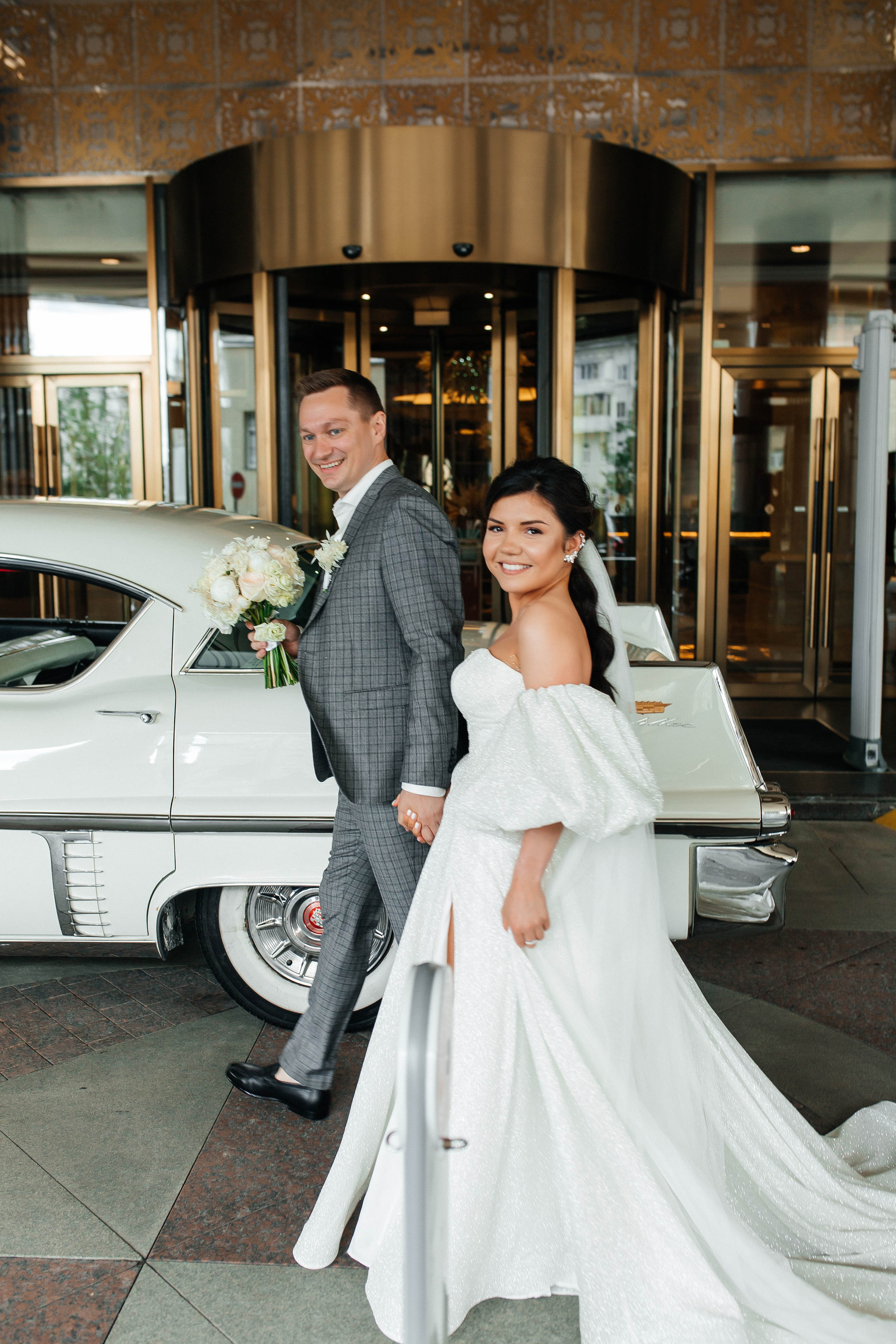 Свадебная фотосессия в отеле Lotte. Фото Радости. Свадебный и семейный фотограф в Москве Юлия Самойлова