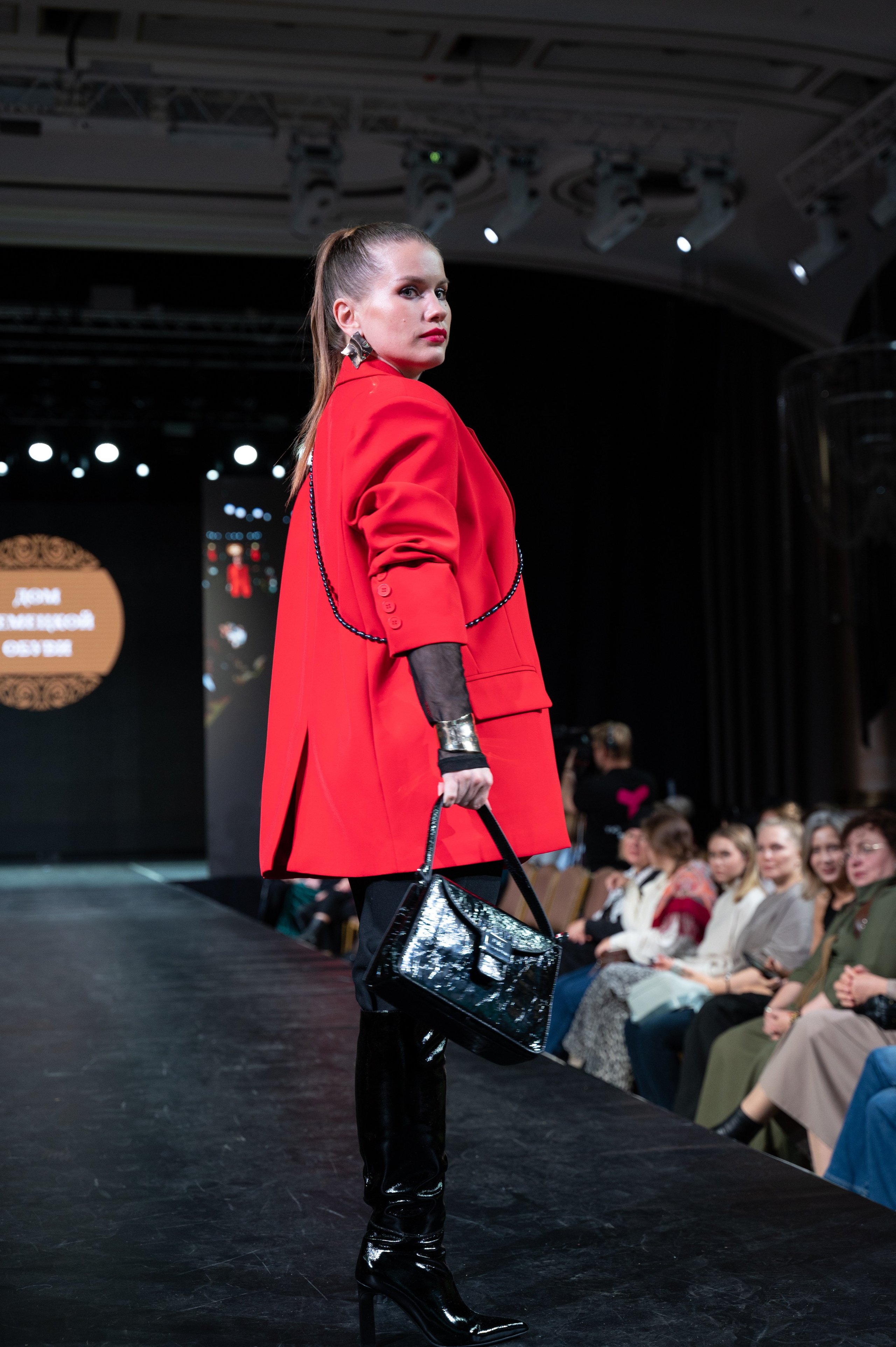 Неделя Моды Сибирь. Фотограф Универсал в Новосибирске