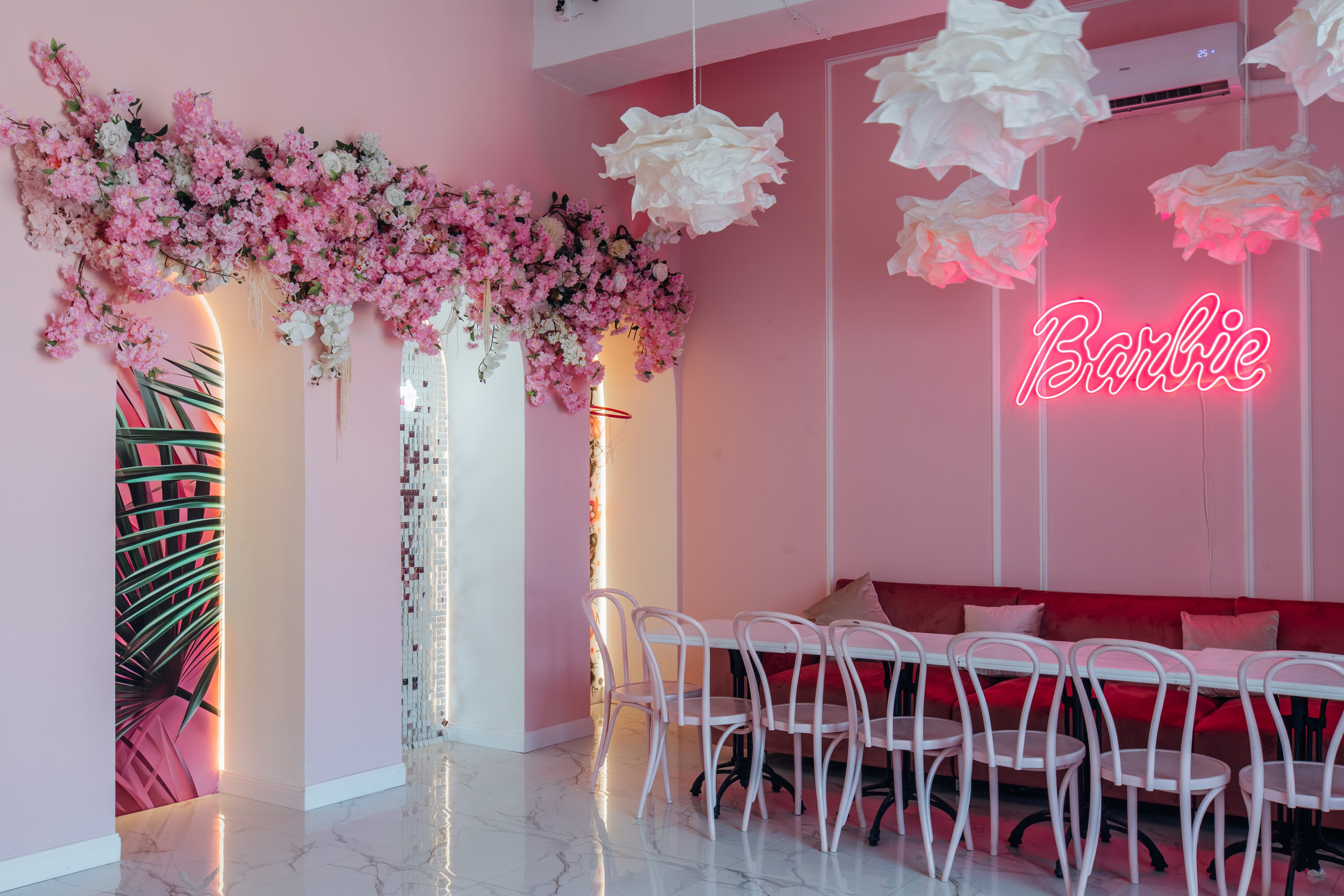 Барби (лето). Аренда лофта в СПб для мероприятий