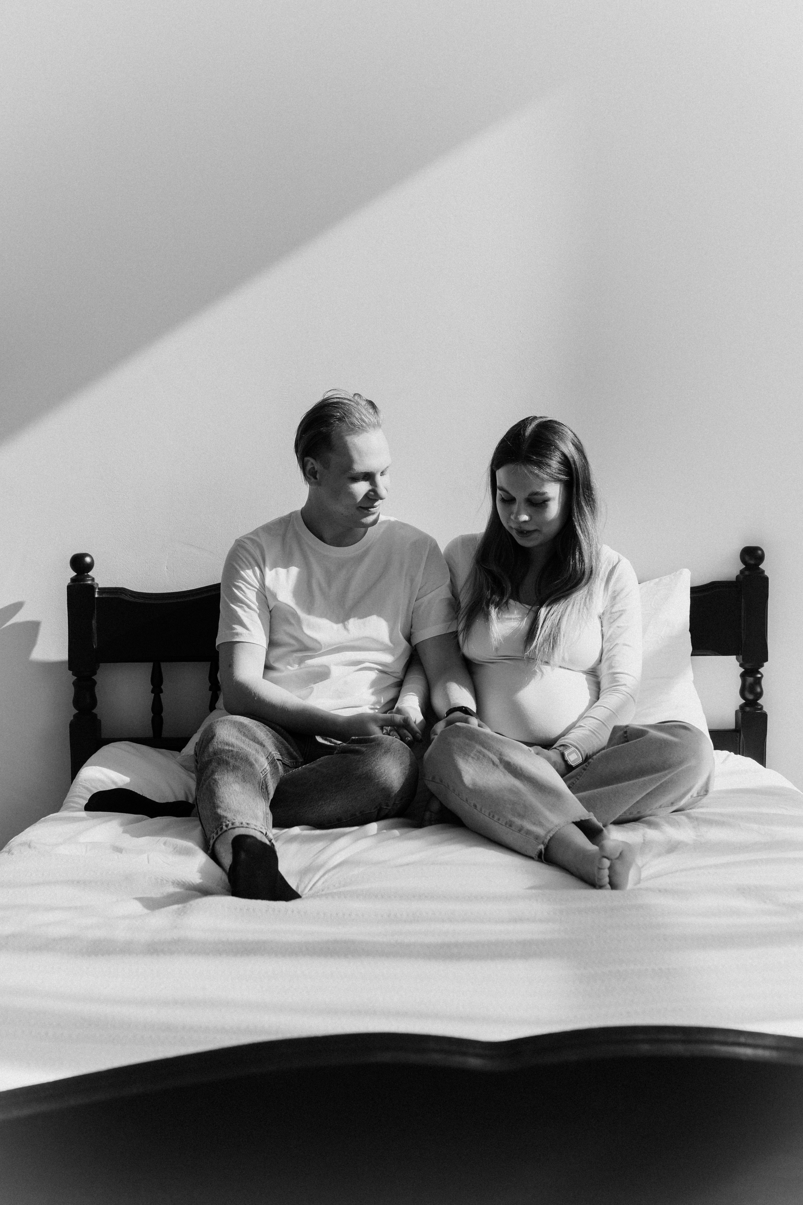 Maksim & Viktorya. Я — Алёна и я фотографирую красиво (е)