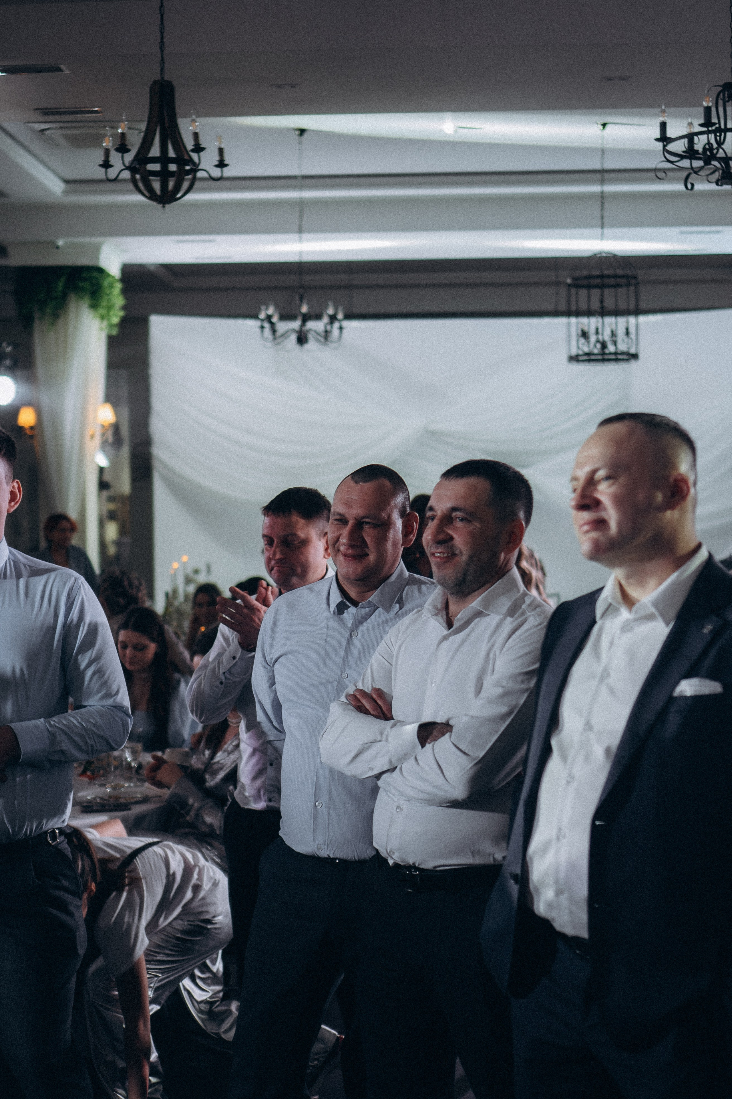 СВАДЕБНАЯ СЬЕМКА СБОРОВ В ОТЕЛЕ И ВЫЕЗД НА ЦЕРЕМОНИЮ (СНЯТО В СИБИРЕ В НИЖНЕВАРТОВСКЕ). Профессиональный фотограф, Санкт-Петербург — Виктория Богомолова