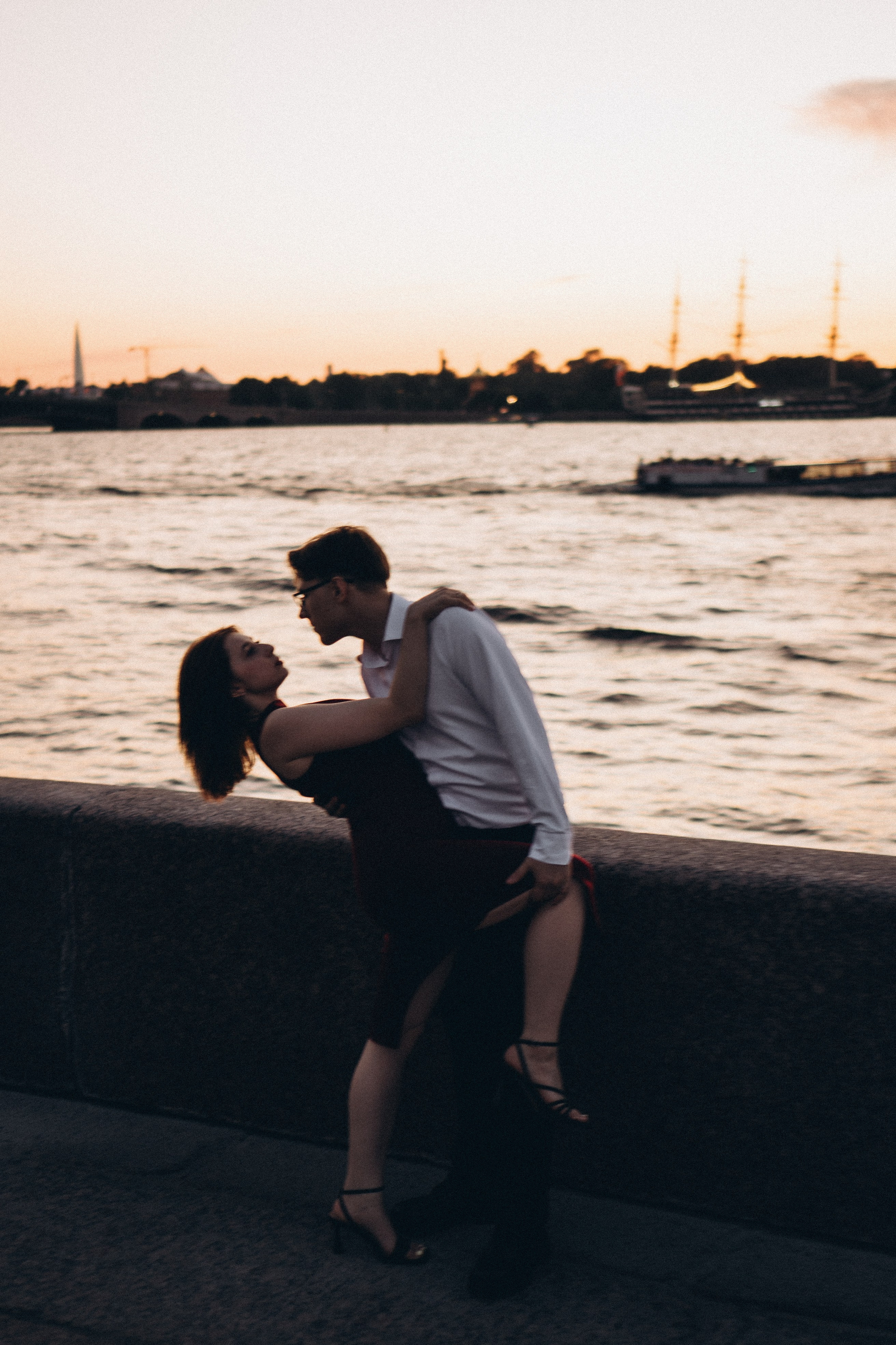 ПРОГУЛКА НА ЗАКАТЕ. Профессиональный фотограф, Санкт-Петербург — Виктория Богомолова