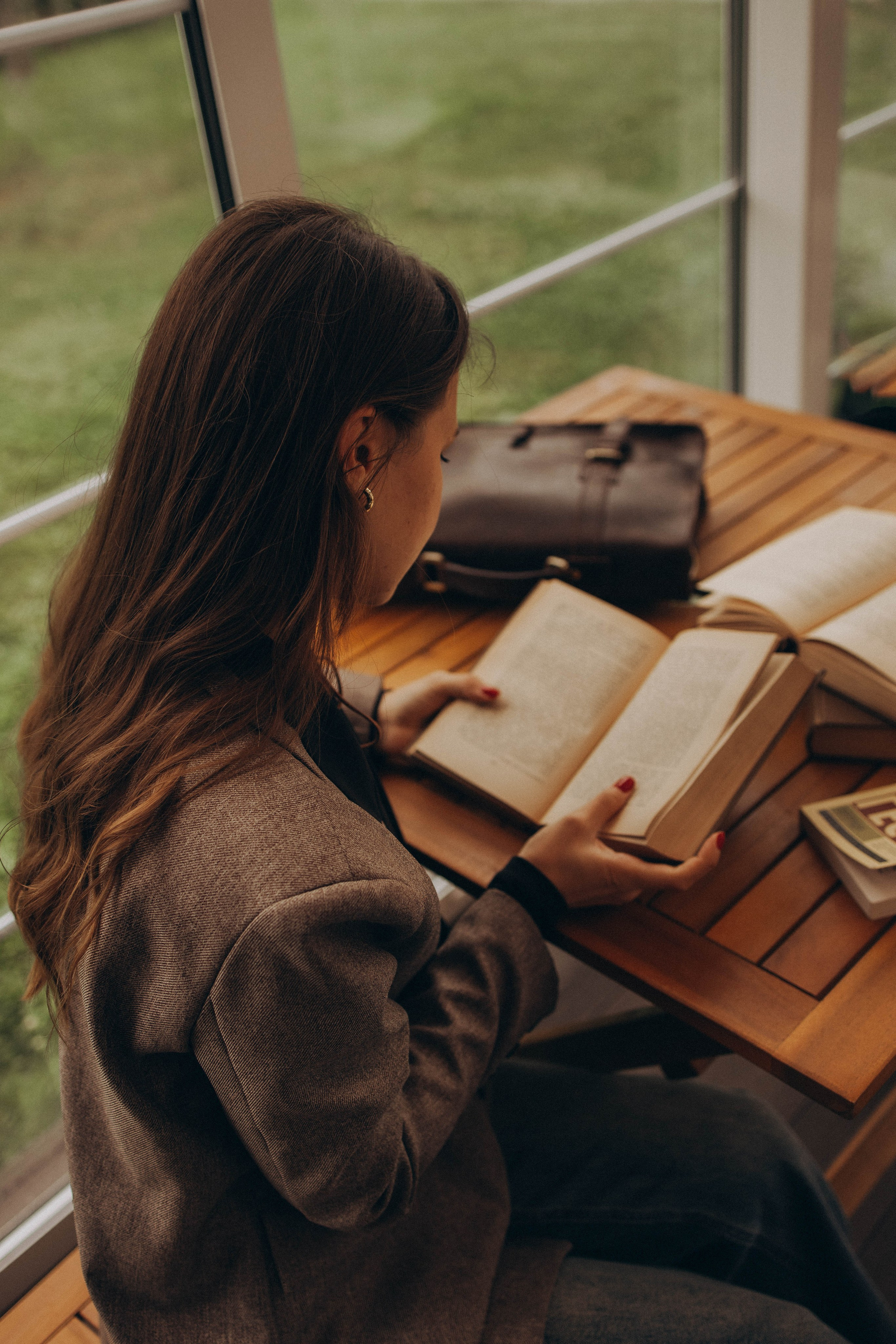 Ирина лесная библиотека. Фотограф lifestylе в Москве Пшеничная Анастасия