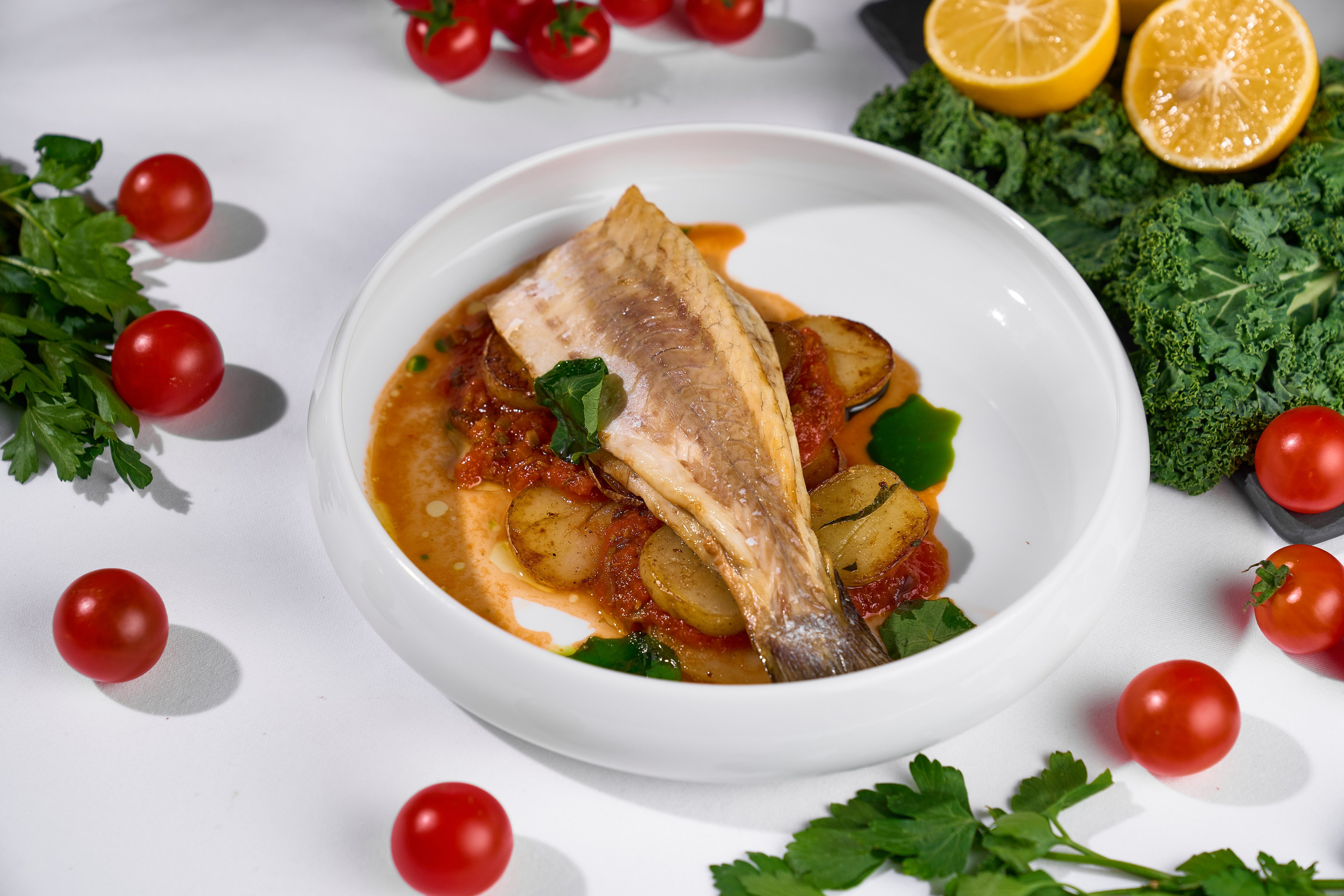 COSMOS ITALY — СЪЕМКА МЕНЮ