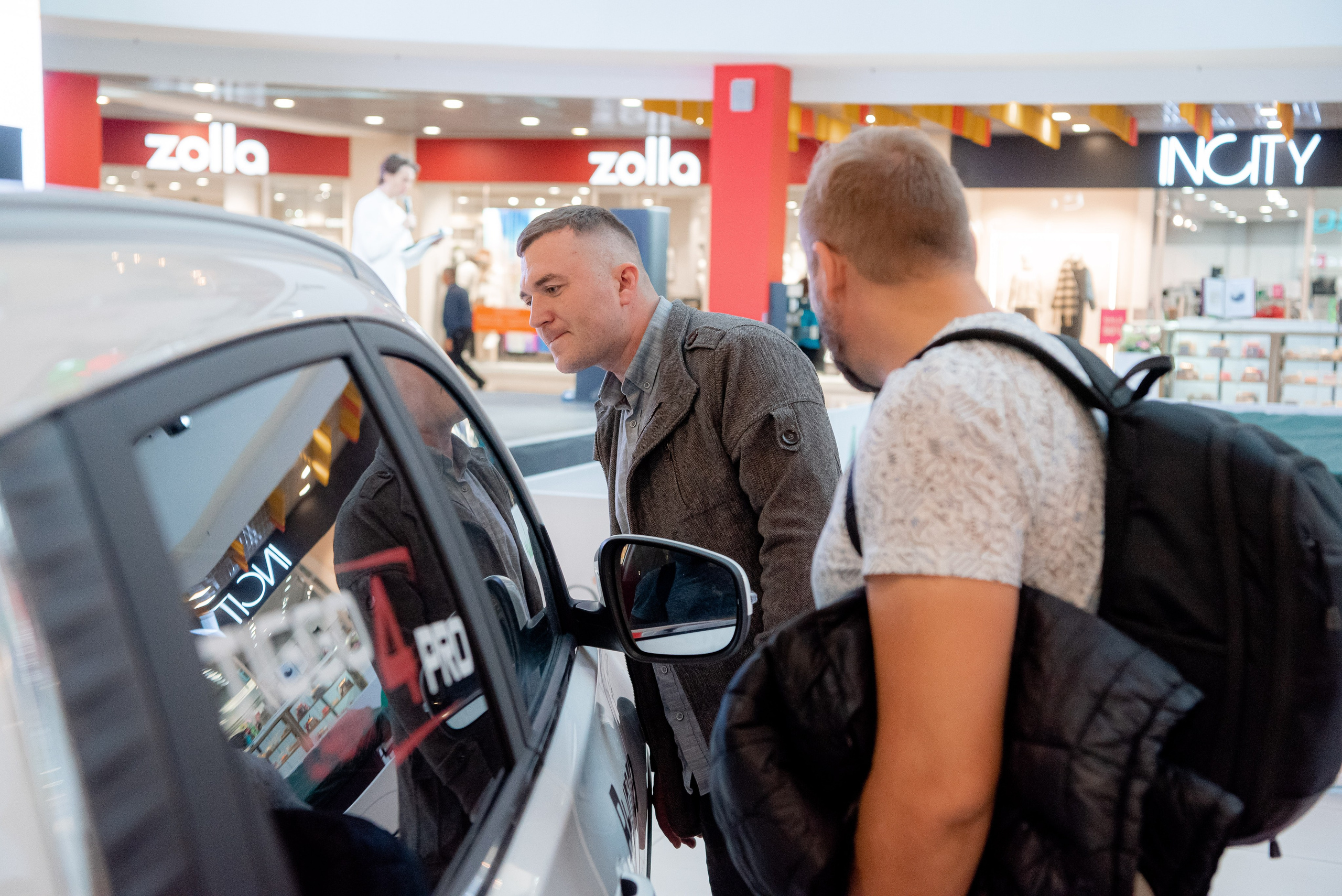 АГАТ в ТЦ Мармелад. Фотограф в Волгограде и Волжском Александр Горбань