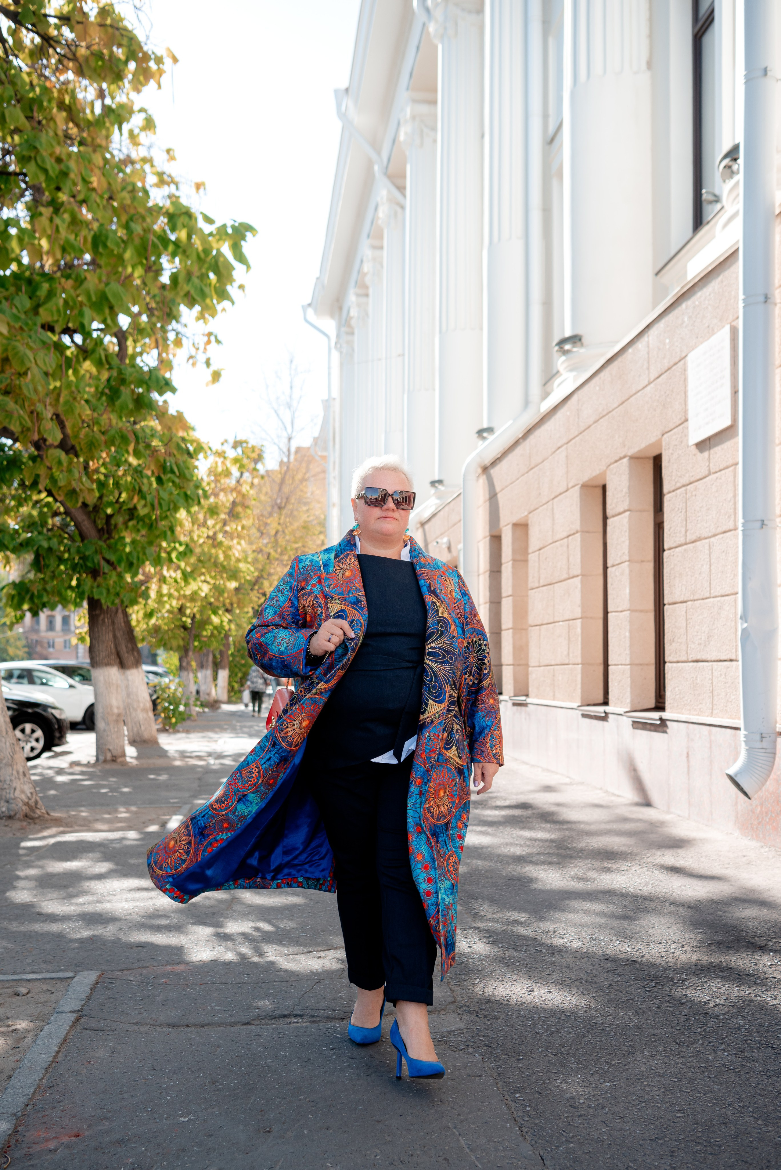 Ирина. Осенняя прогулка по центру Волгограда. Фотограф в Волгограде и Волжском Александр Горбань