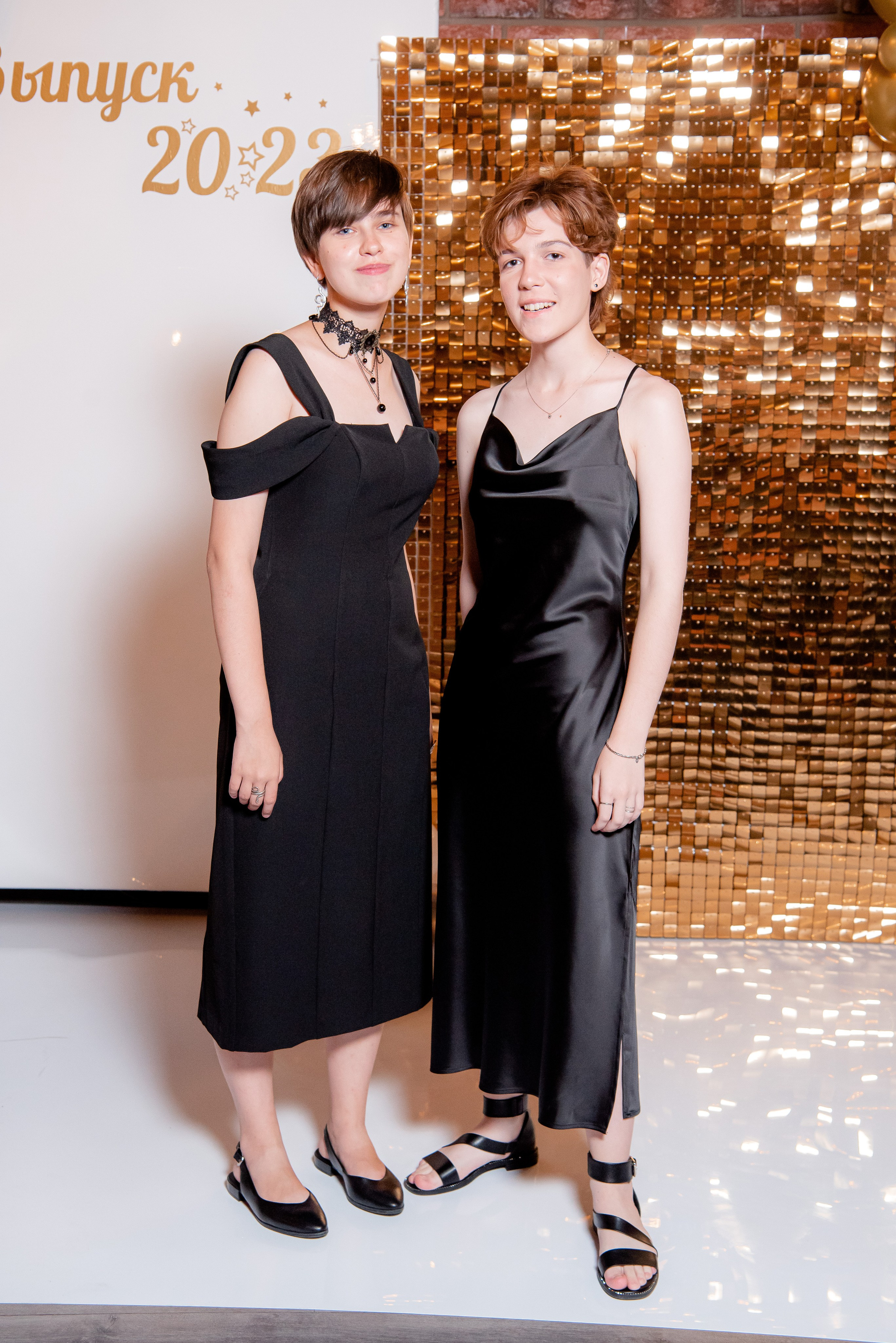 30 Школа. Вручение и Банкет. ДК Юбилейный и Банхоф. Фотограф в Волгограде и Волжском Александр Горбань