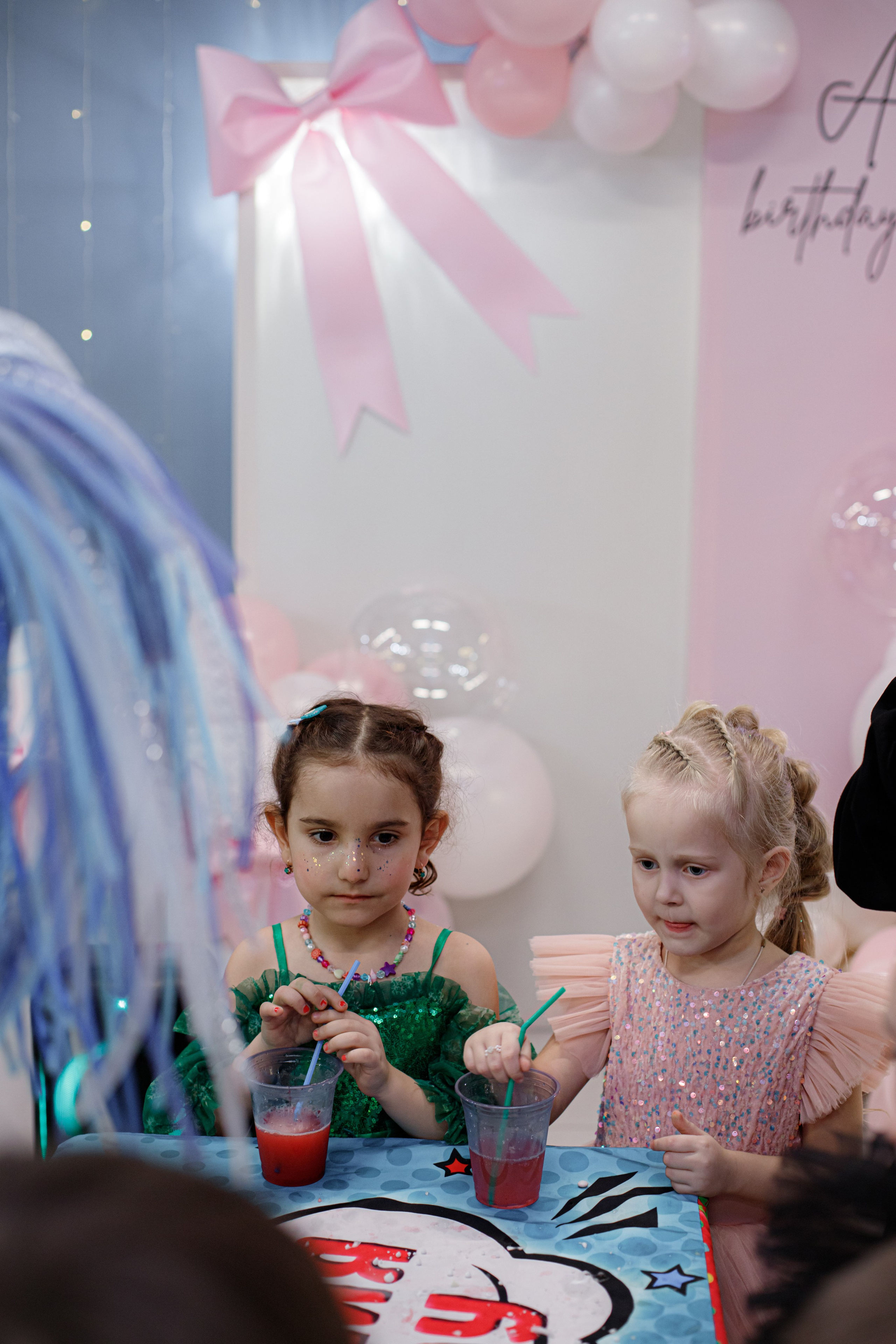 ASIA'S BIRTHDAY PARTY. Photokarish