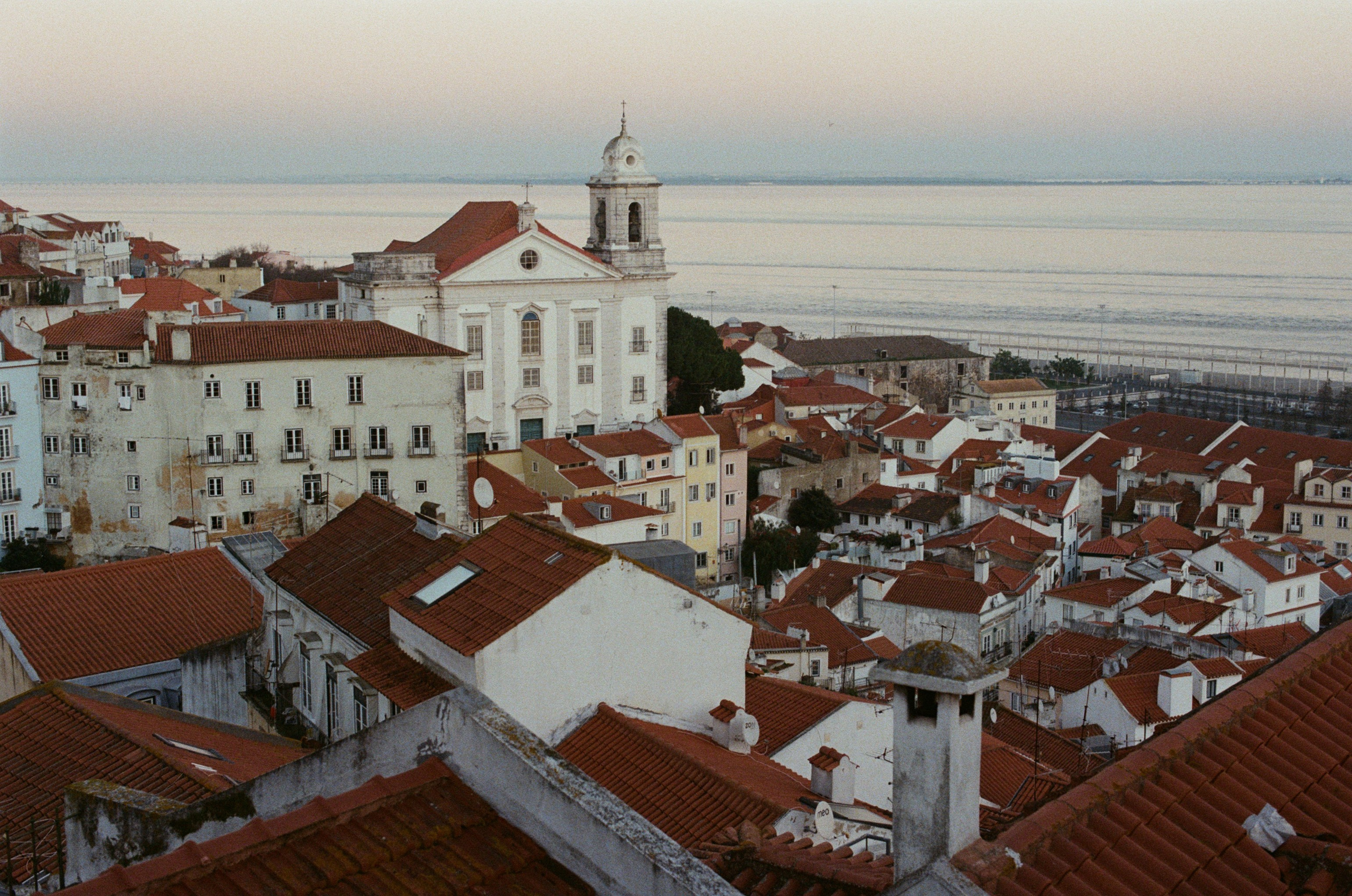 I think i'm ok // portugal, lissabon III. EVER EXPOSED