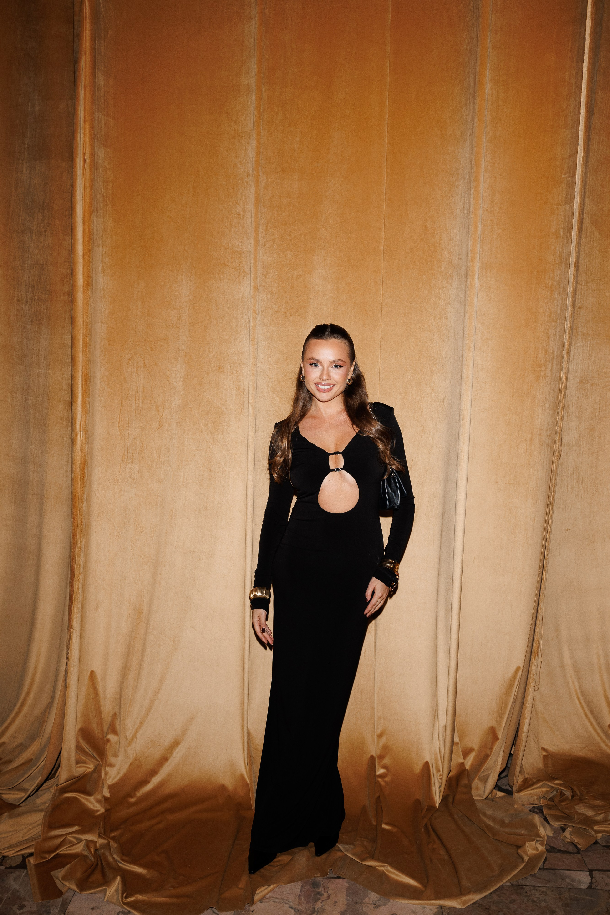 PARISIENNE. Lichi Fashion show. Aleksandr Tsukanov