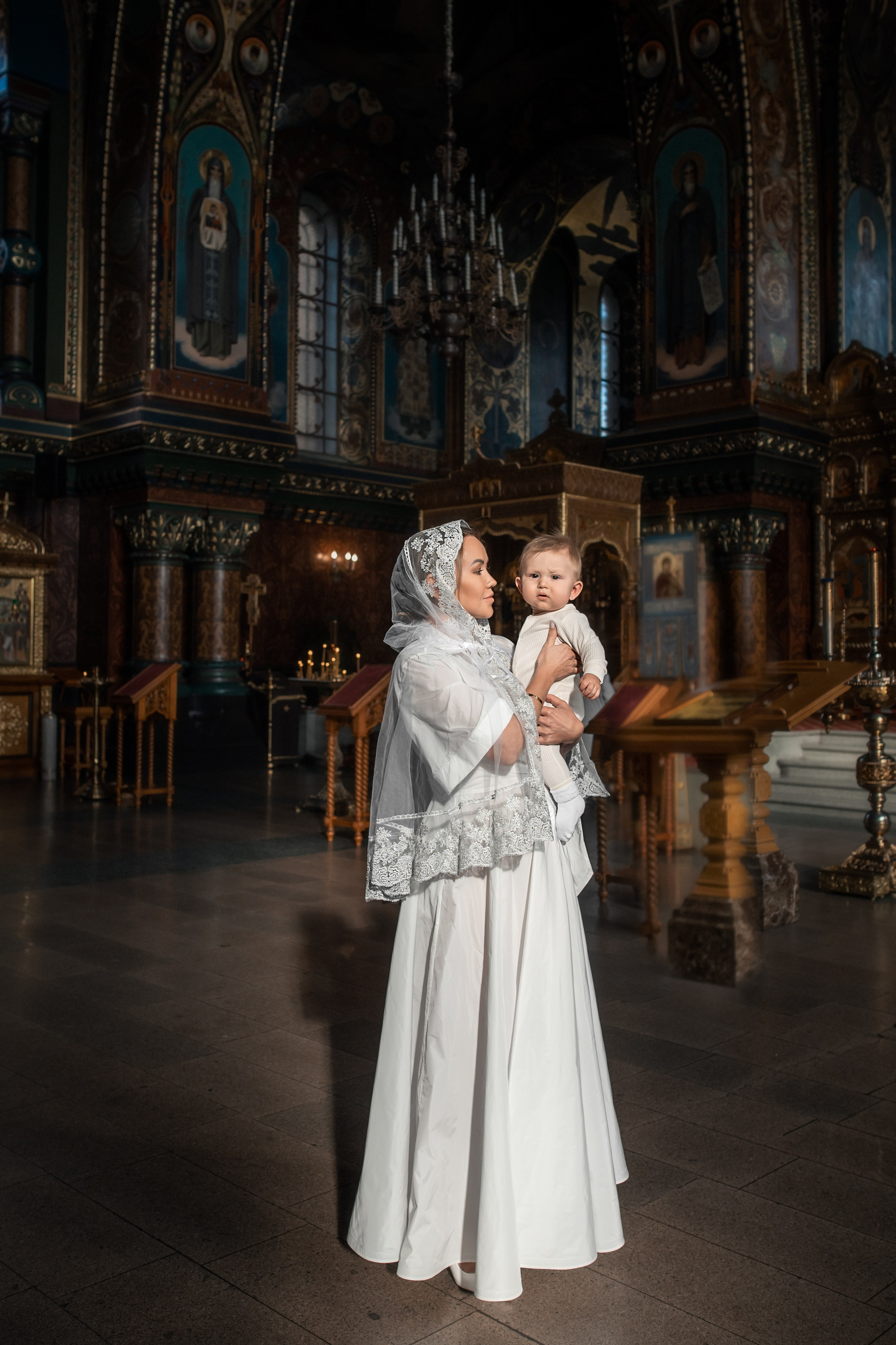 Крещение в Успенском храме. Фотограф на крещение и венчание, семейный фотограф в Санкт-Петербурге