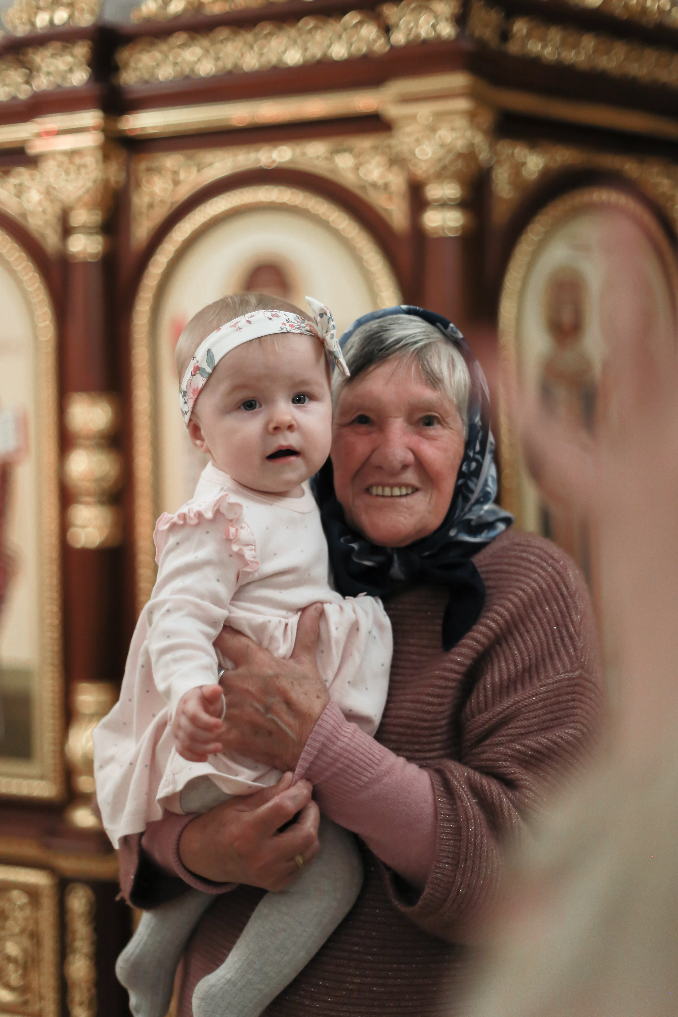 Крещение Машеньки. Храм Живоначальной Троицы в Останкино. Антонина Морозова, профессиональный семейный фотограф видеограф
