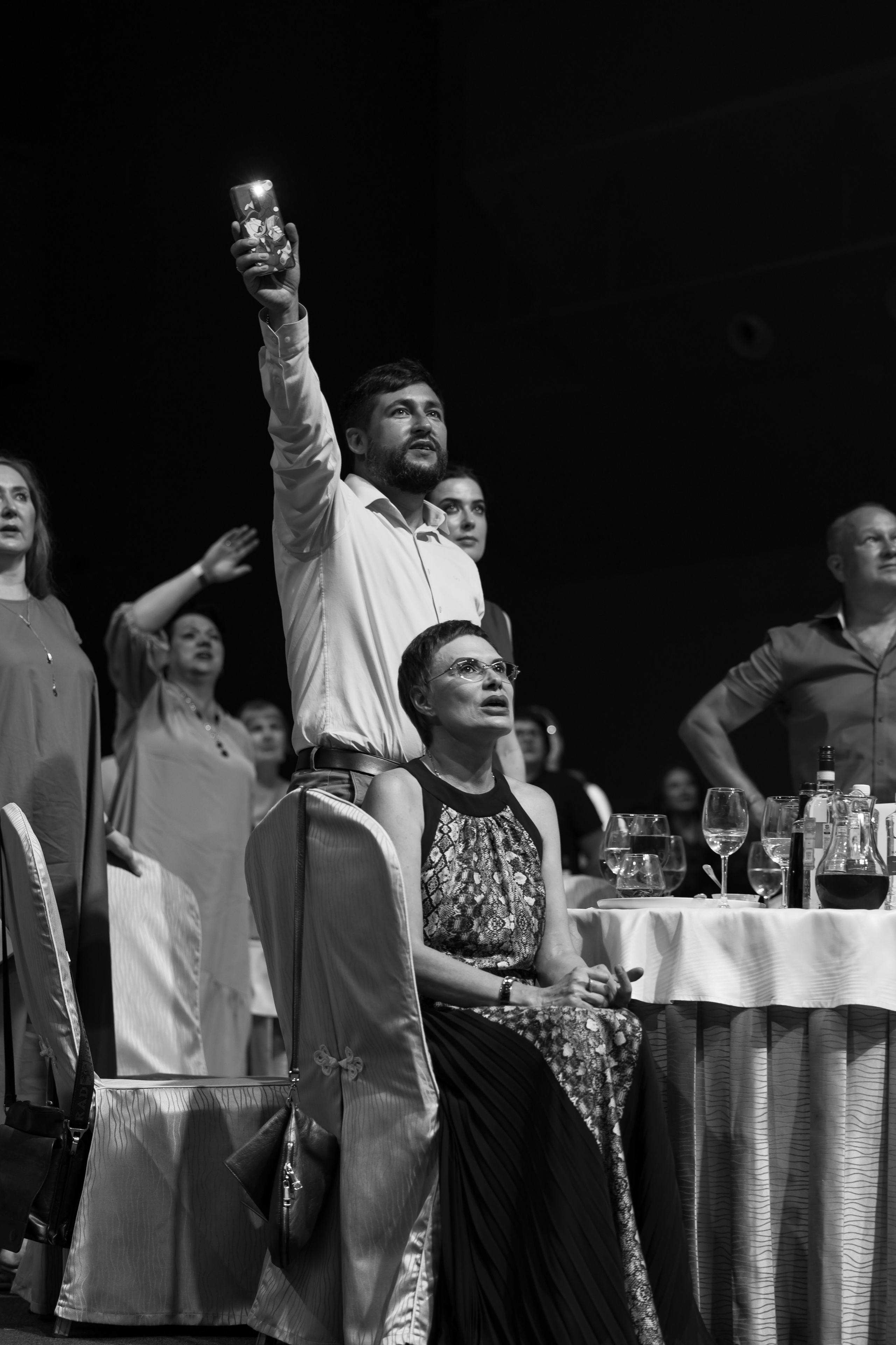 Оптик центр 25 лет. Фотограф свадебный, репортажный, индивидуальный, фото для маркетплейсов, брендов, автосалонов