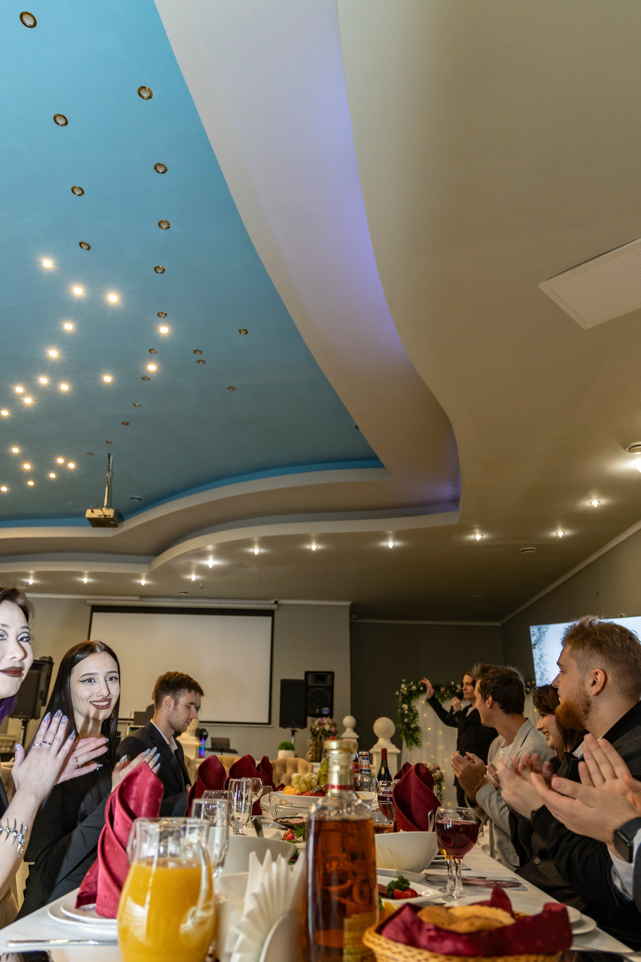 Свадебная фотосессия свадебный фотограф Татьяна Марсуверских свадебная фотопрогулка Москва Жуковский. Фотограф для маркетплейсов, фотоуслуги в Жуковском Татьяна Марсуверских