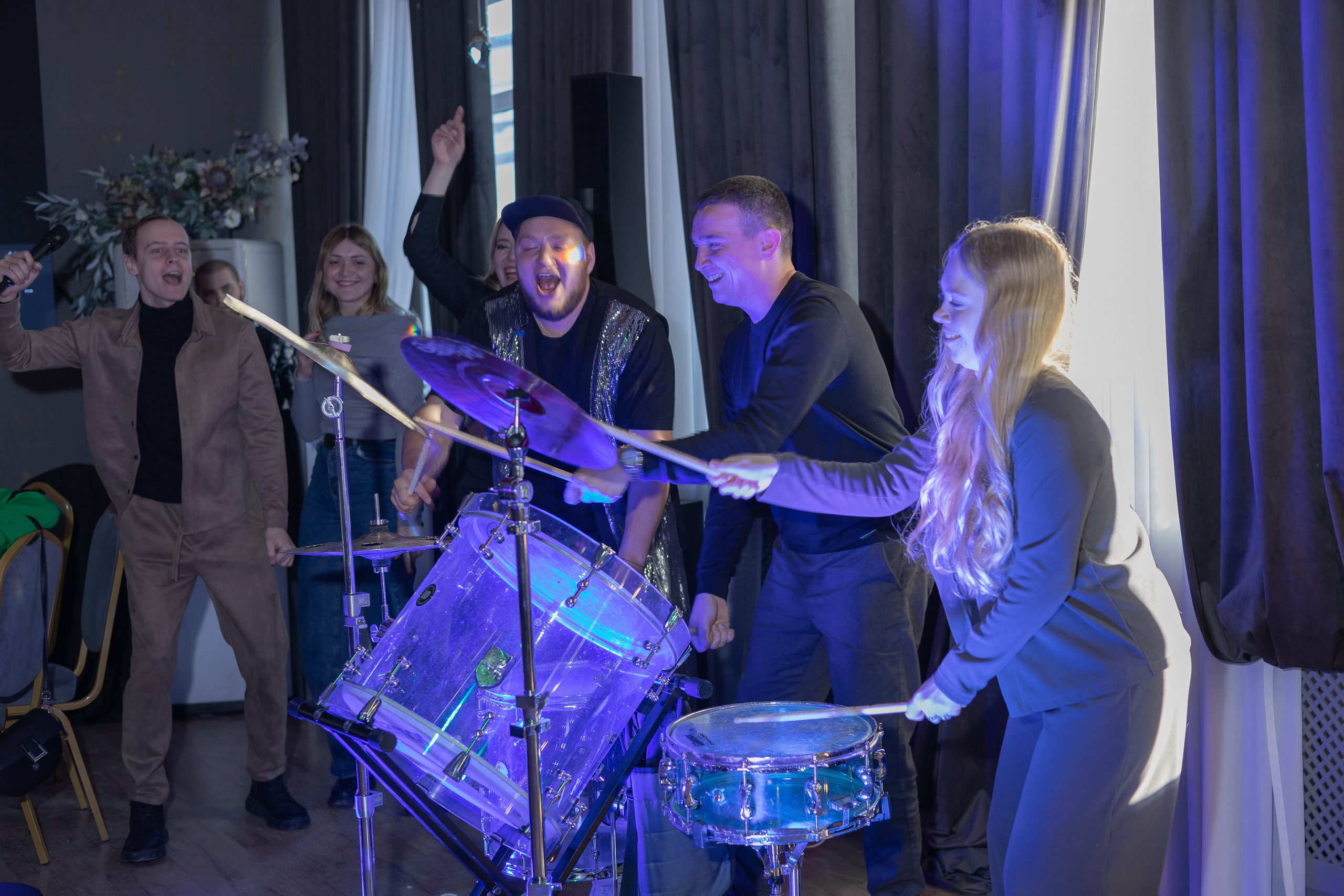 Свадебное чаепитие для молодоженов