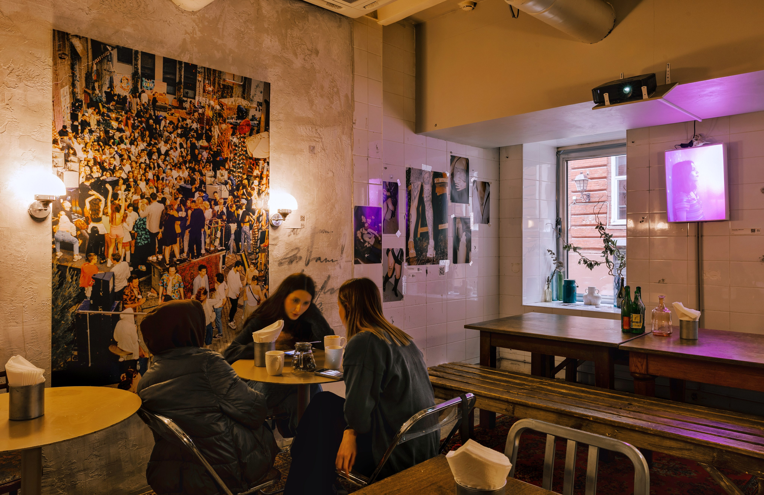 Party like a Moscow EXHIBITION Oliv Pizza 🍕. Портретный и ивент-фотограф в Москве