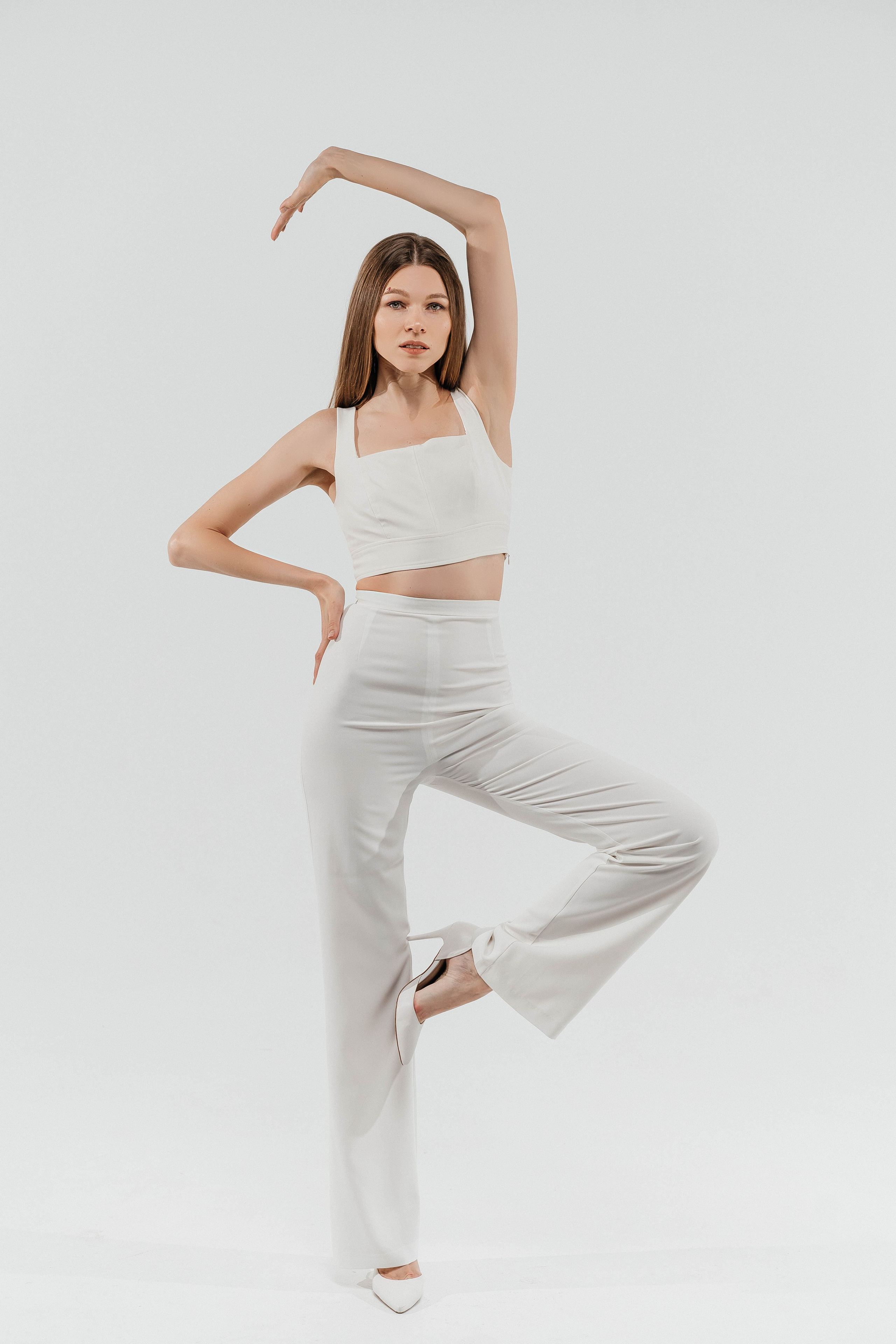 Студийный минимализм. Виктория Алпеева — фотограф по любви