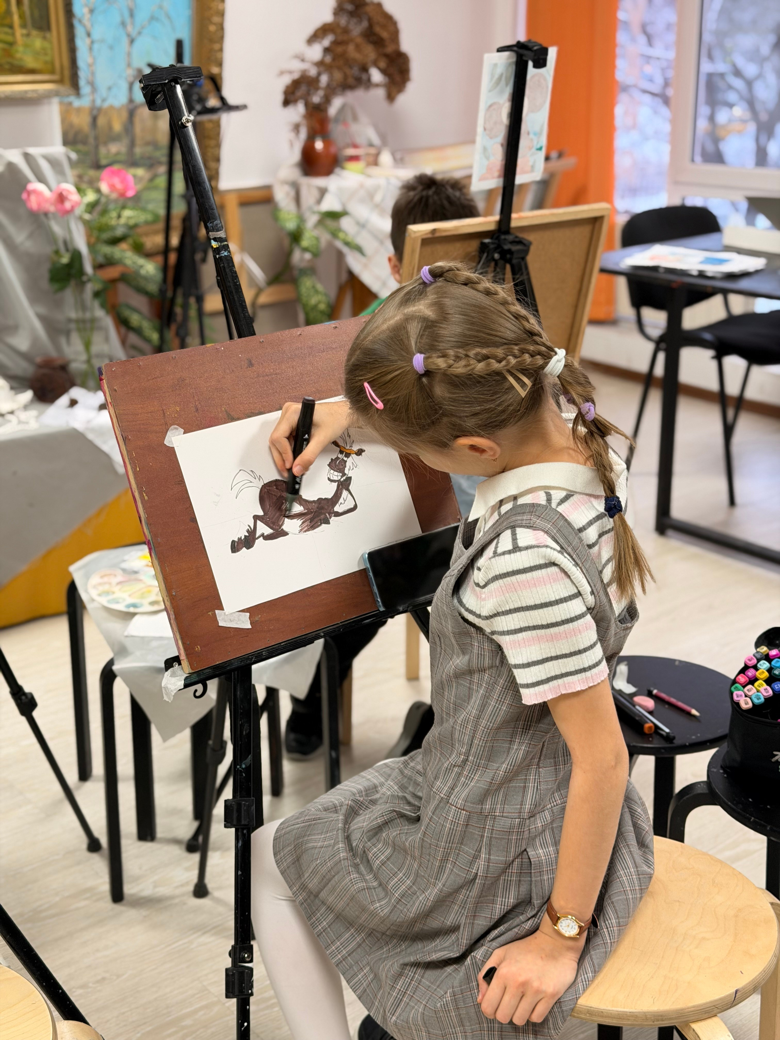 Рисование для детей 5-15 лет в Текстильщиках — занятия в мини-группах. Арт-вечеринки и мастер-классы в Москве для взрослых и детей