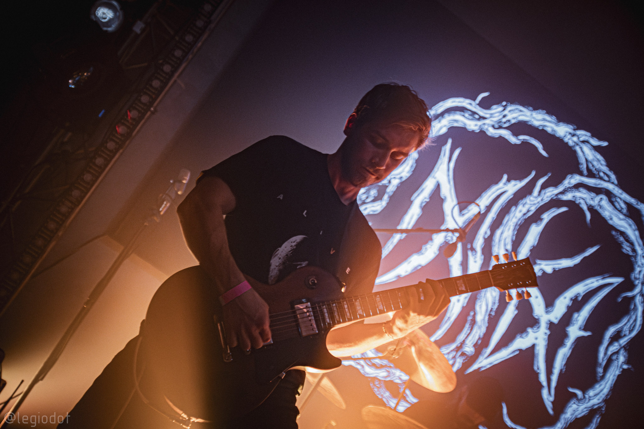 Show Me a Dinosaur & Naska 13.03.2025. Репортажный фотограф в Москве Legiodot