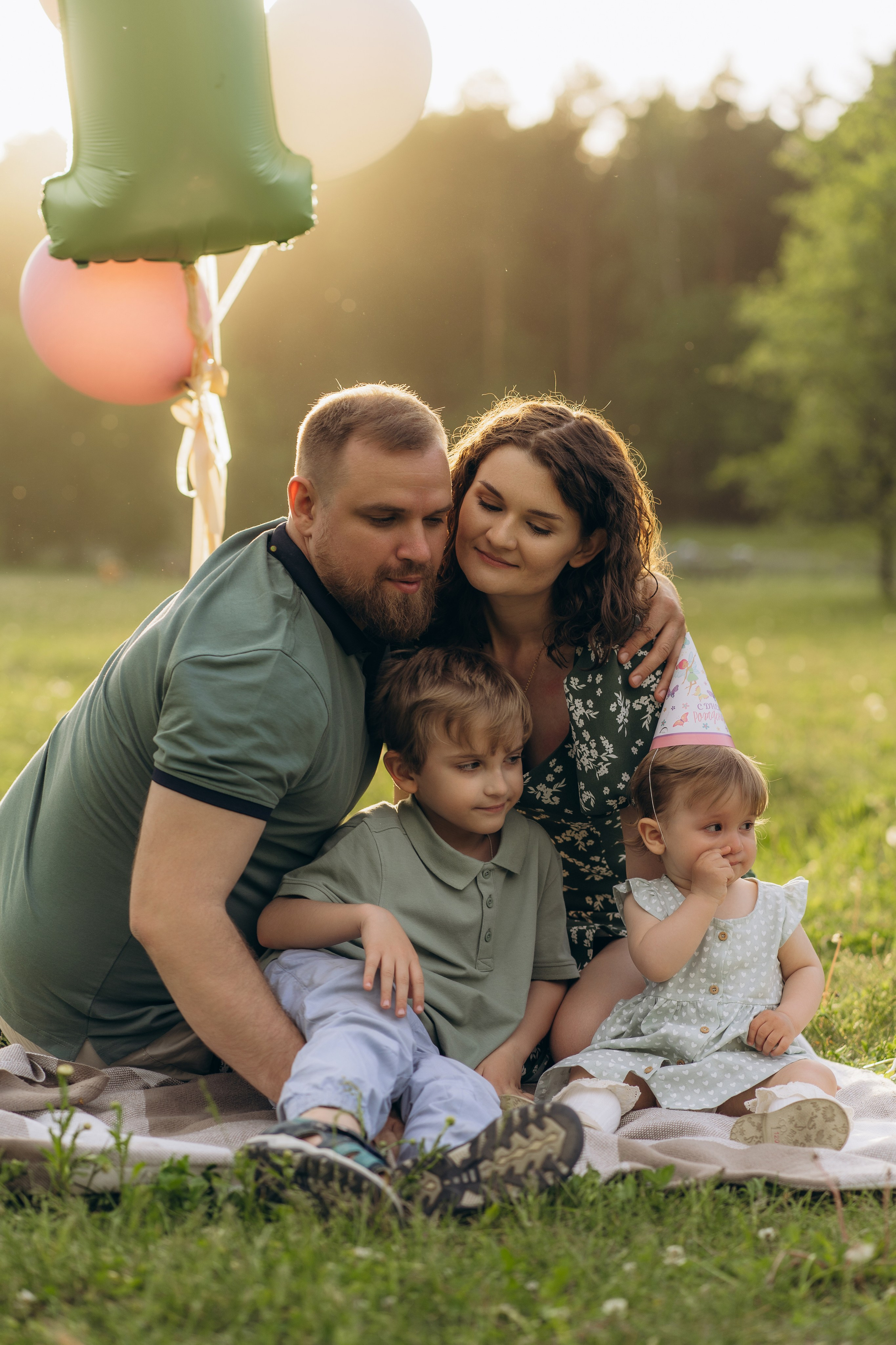 Семейная фотосессия в студии в Москве, семейный фотограф Анна Полушина. Свадебный фотограф в Москве Анна Полушина