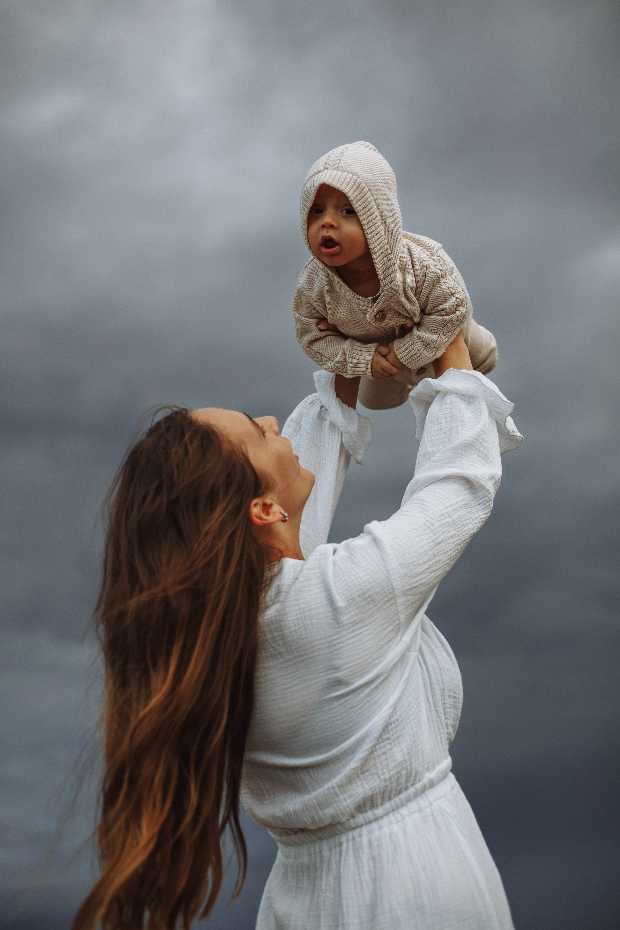 Теплая семейная фотосессия во время грозы. Семейный и свадебный фотограф в Саратове Катерина Оленская