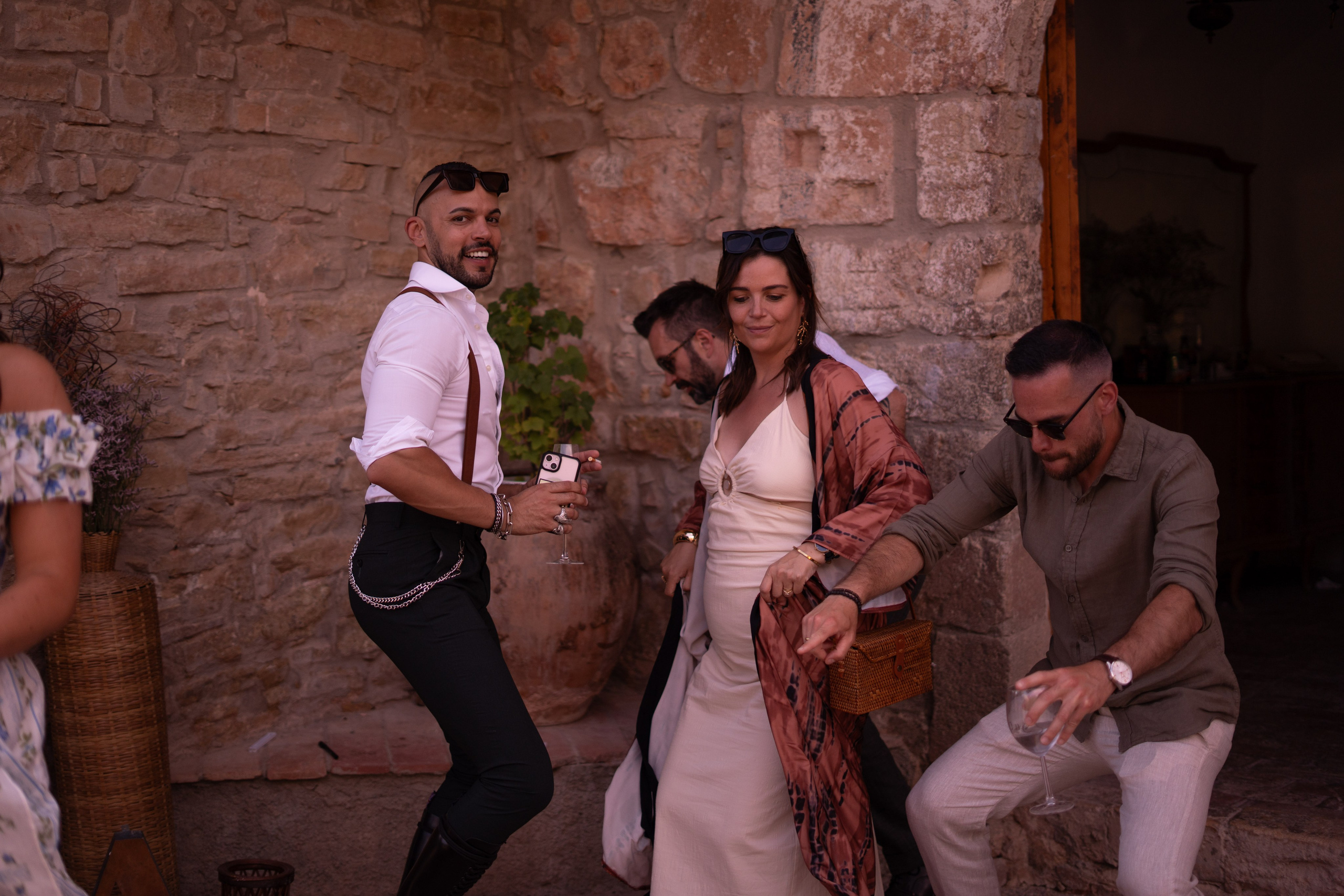 Stasy and Roberto. Wedding Photographer in Barcelona and Medellin