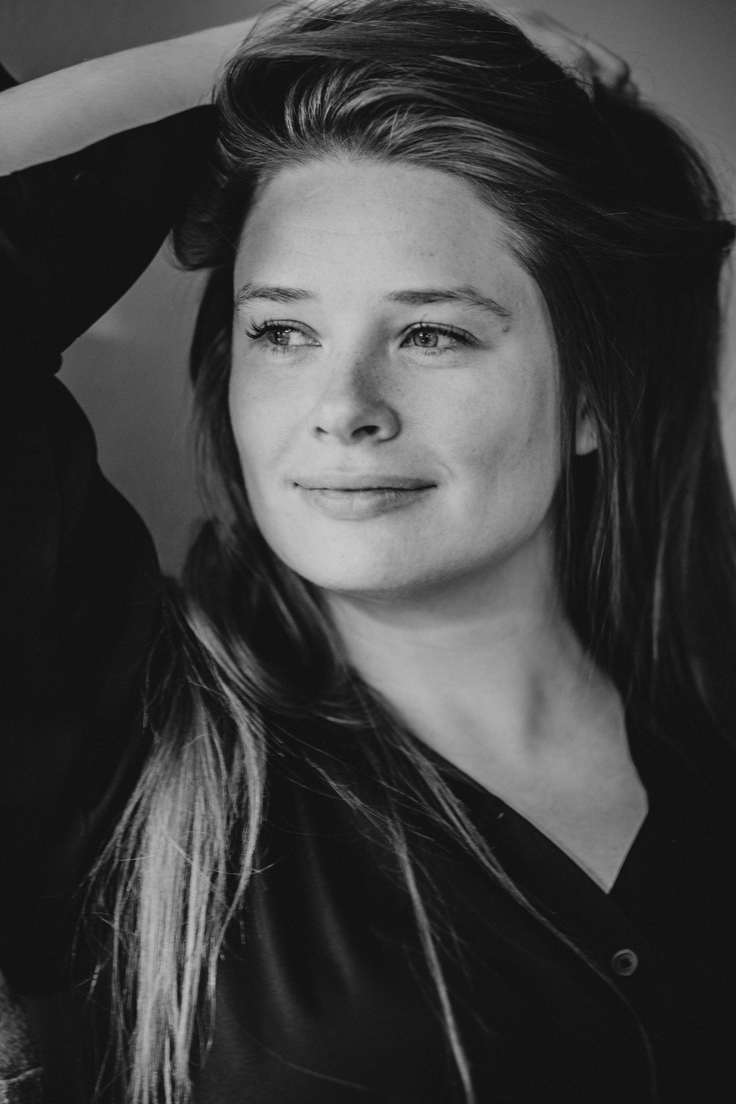 Lifestyle portraits. Family and kids photographer in Aberdeen UK Lyubov Popova